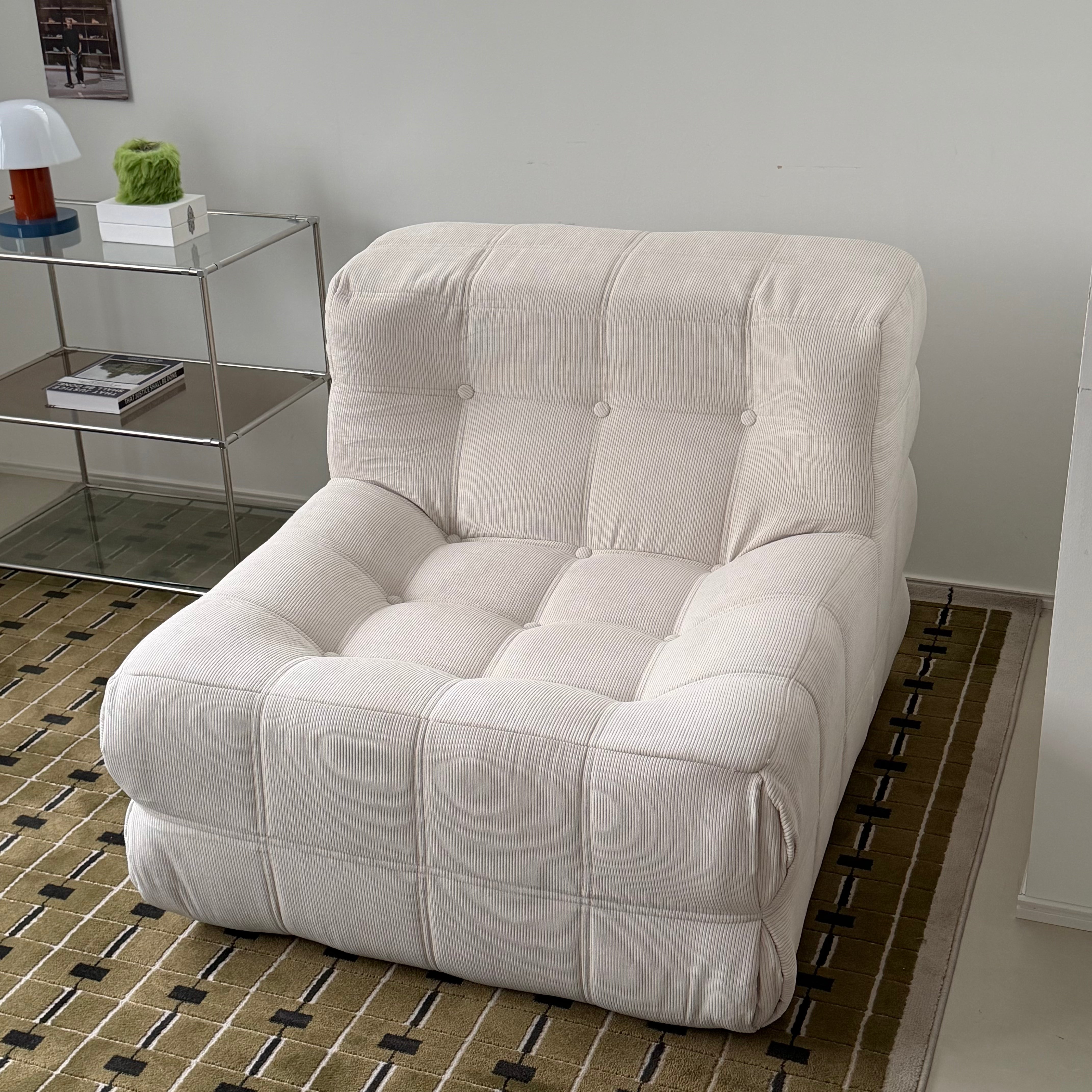 To-fu sofa