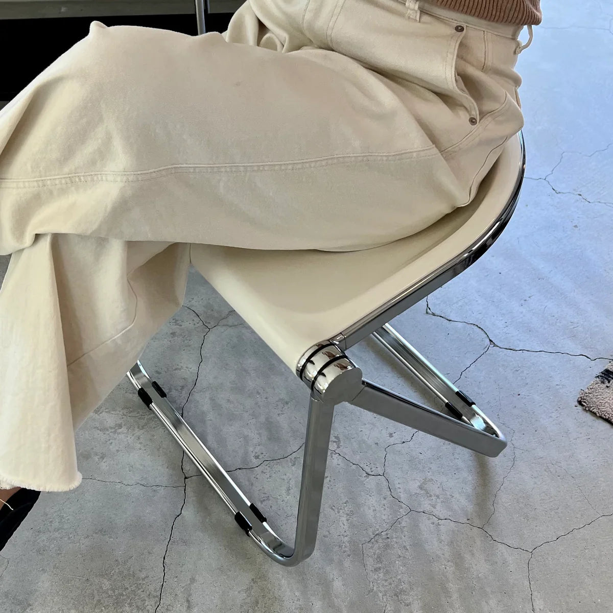 【B-SALE】C21 Foling stool