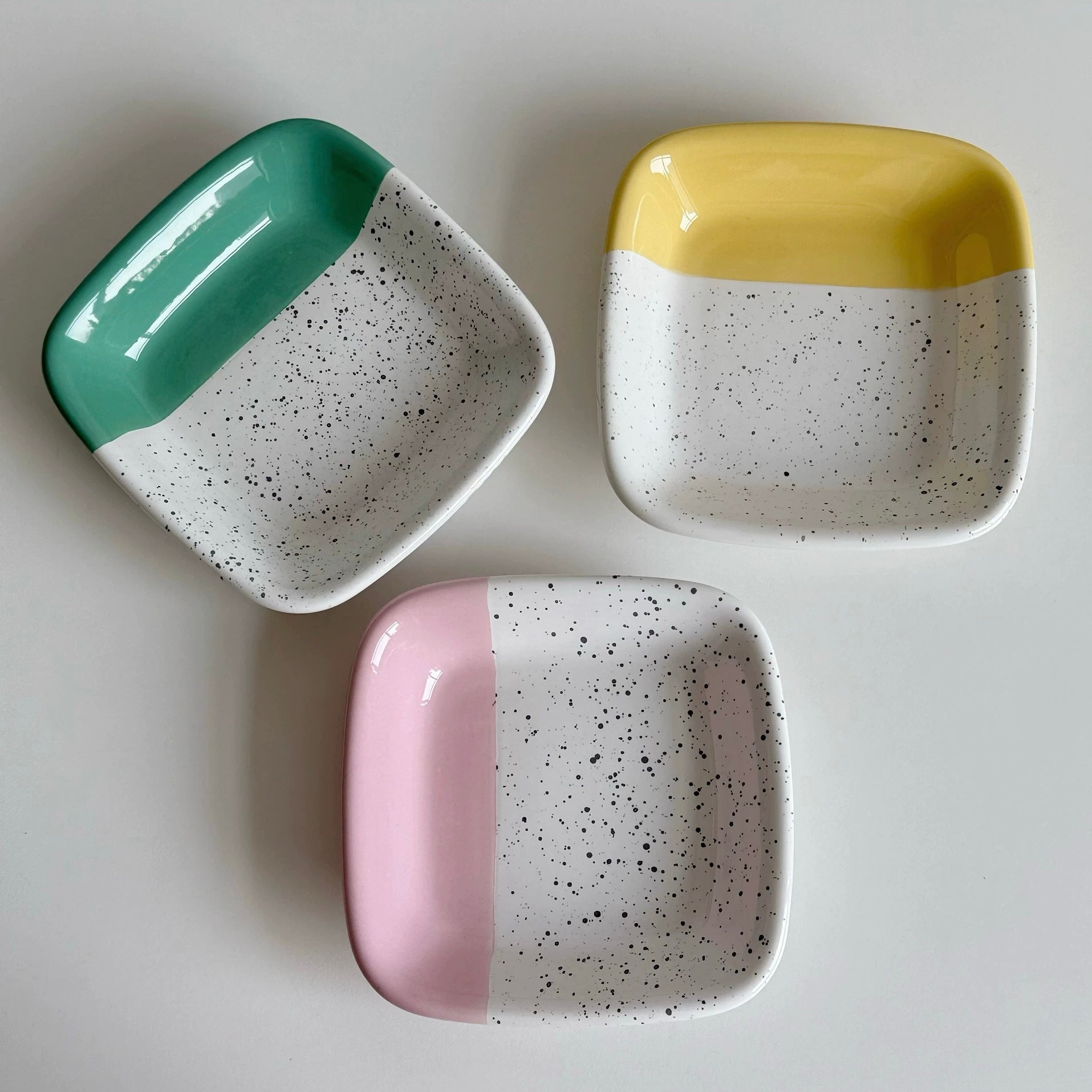 Sophi sand plate