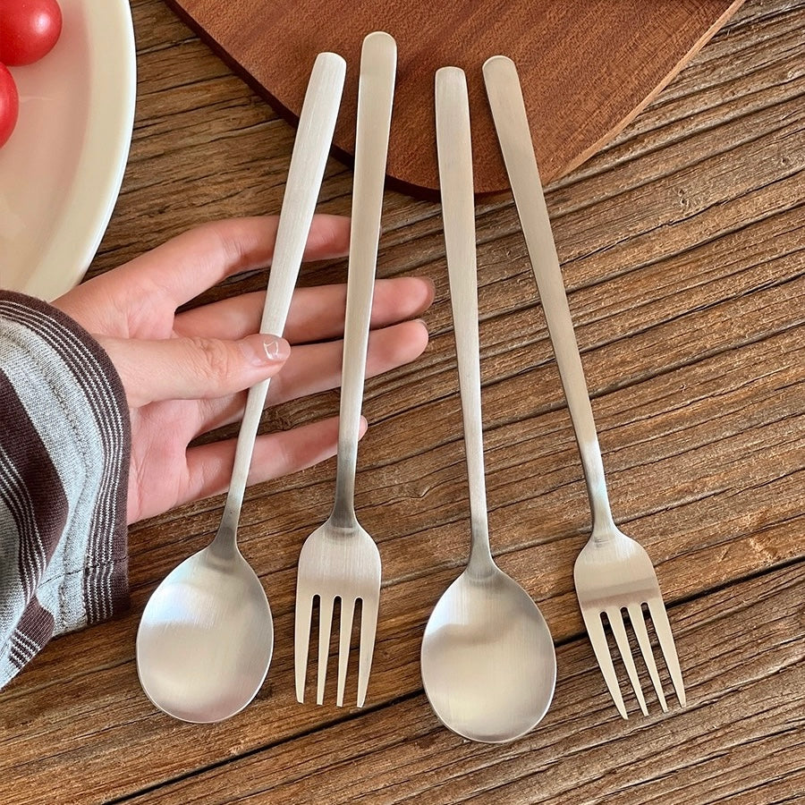 Long hand cutlery