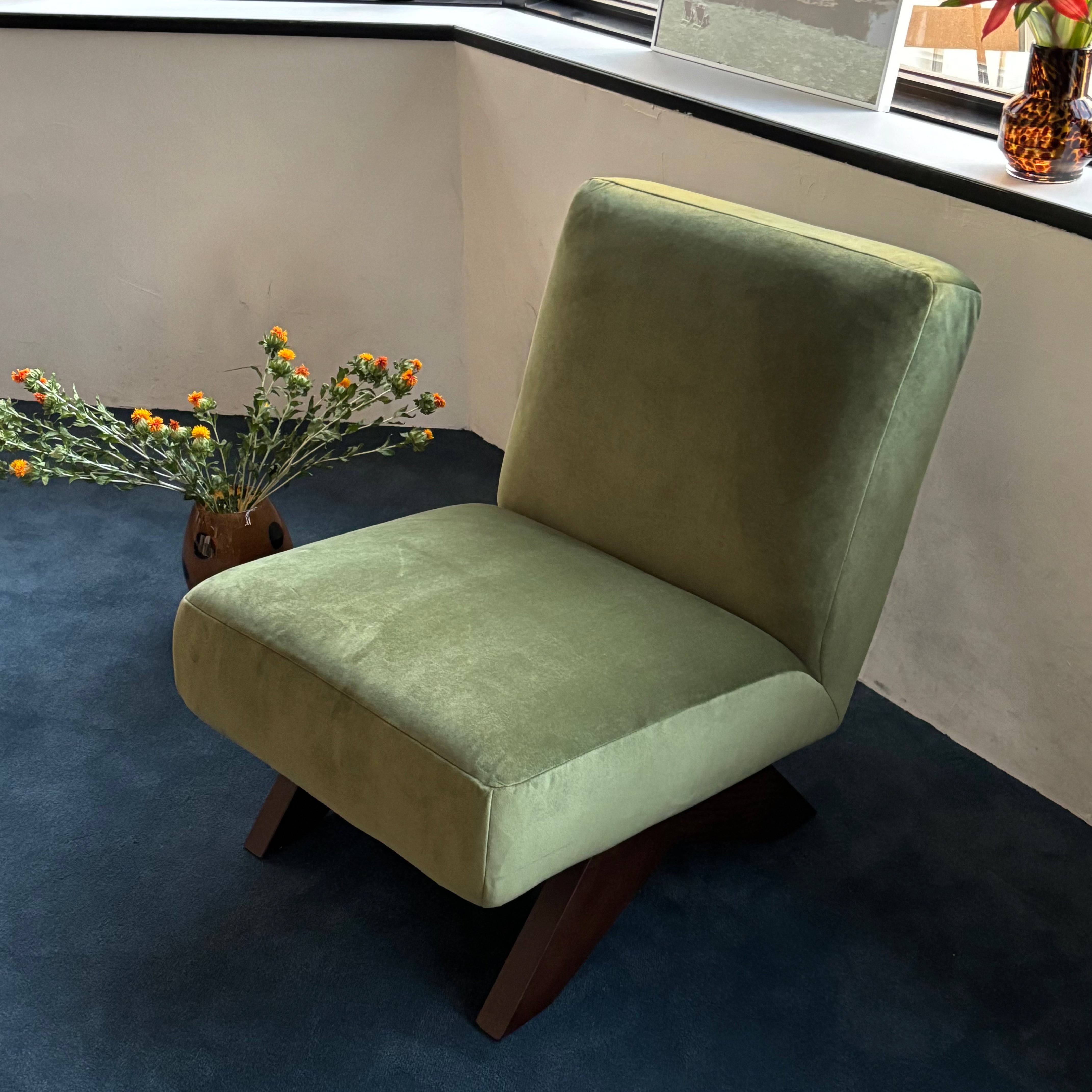 Solo wood sofa
