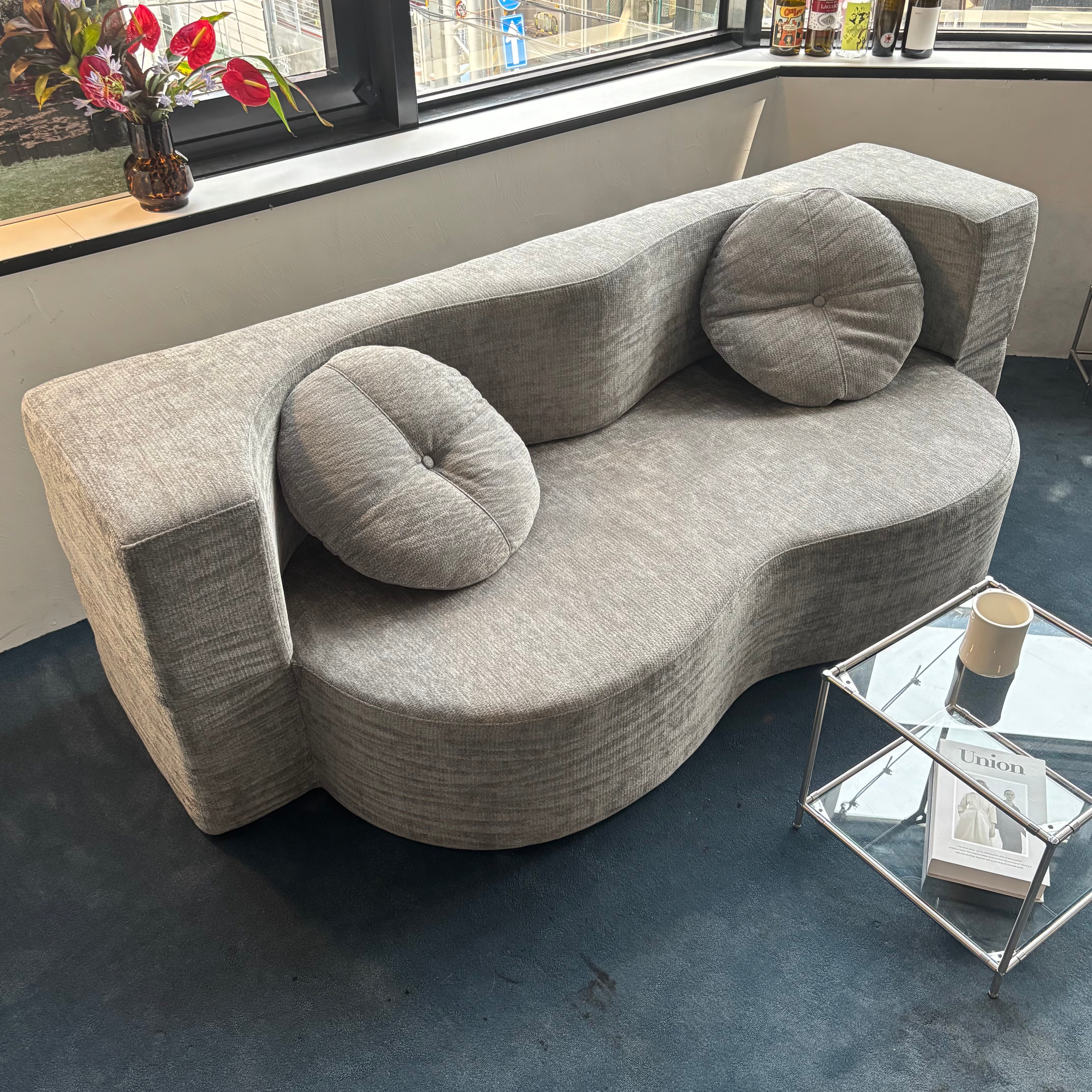 Wavy bed sofa