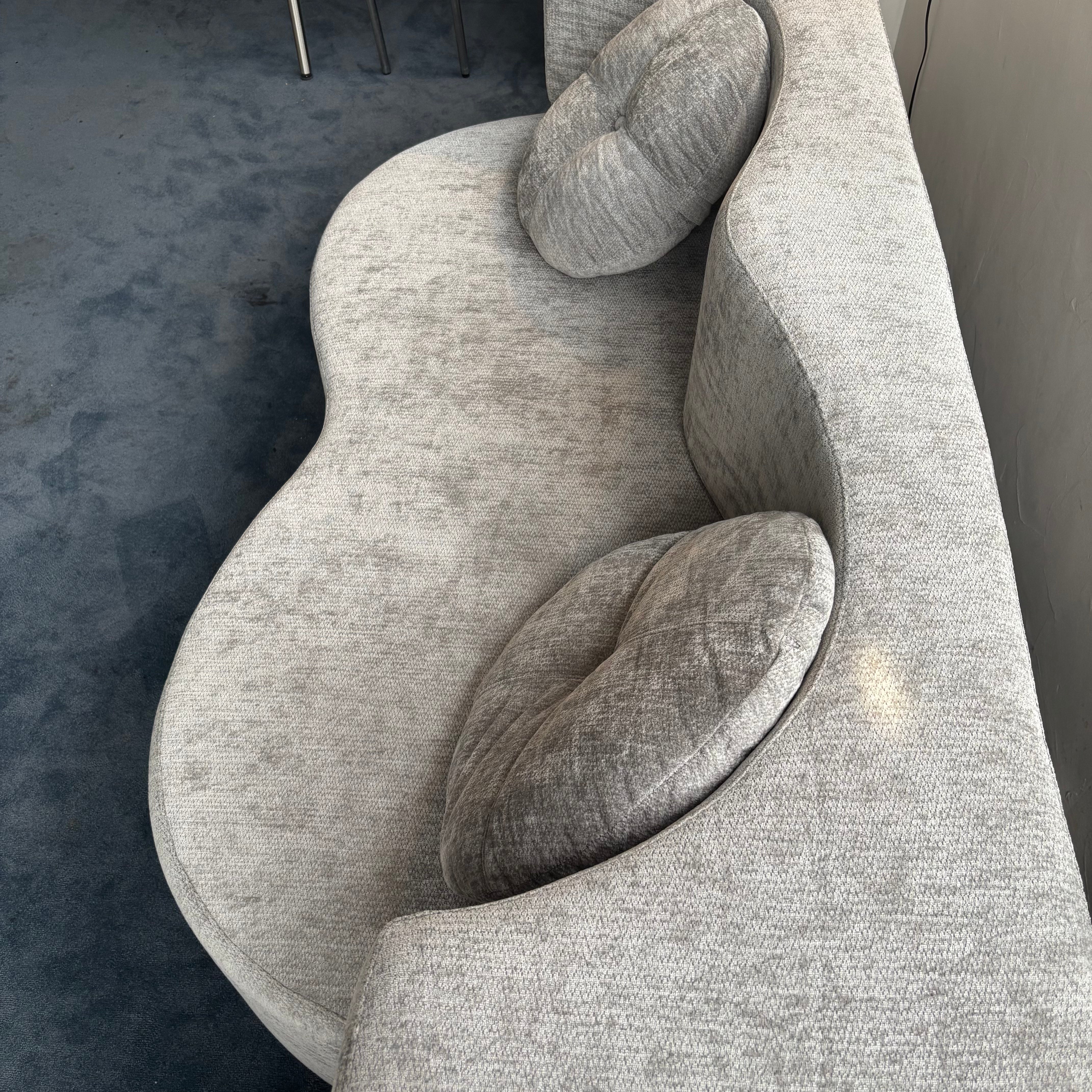 Wavy bed sofa