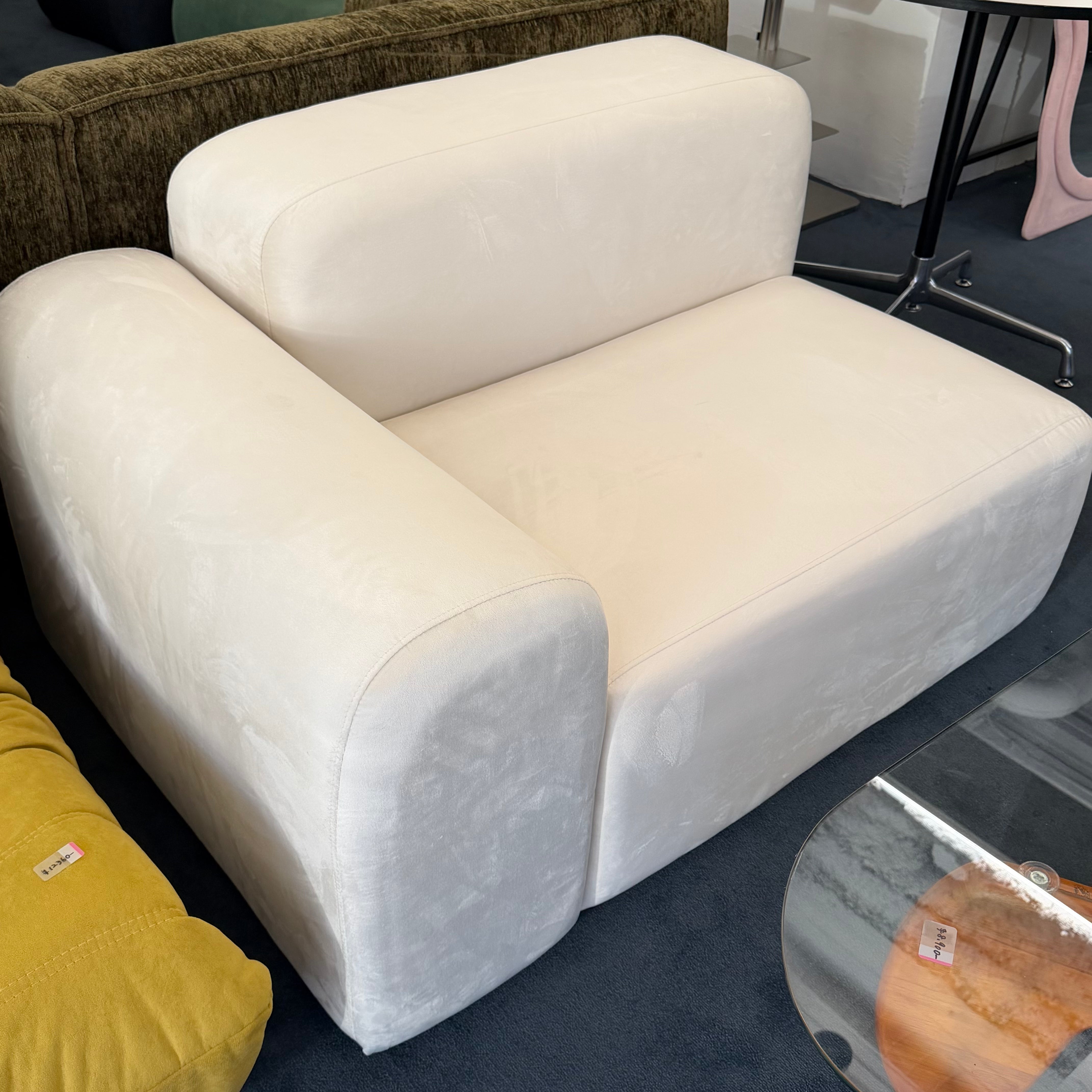 【展示品SALE】Pebble sofa 本体 ivory