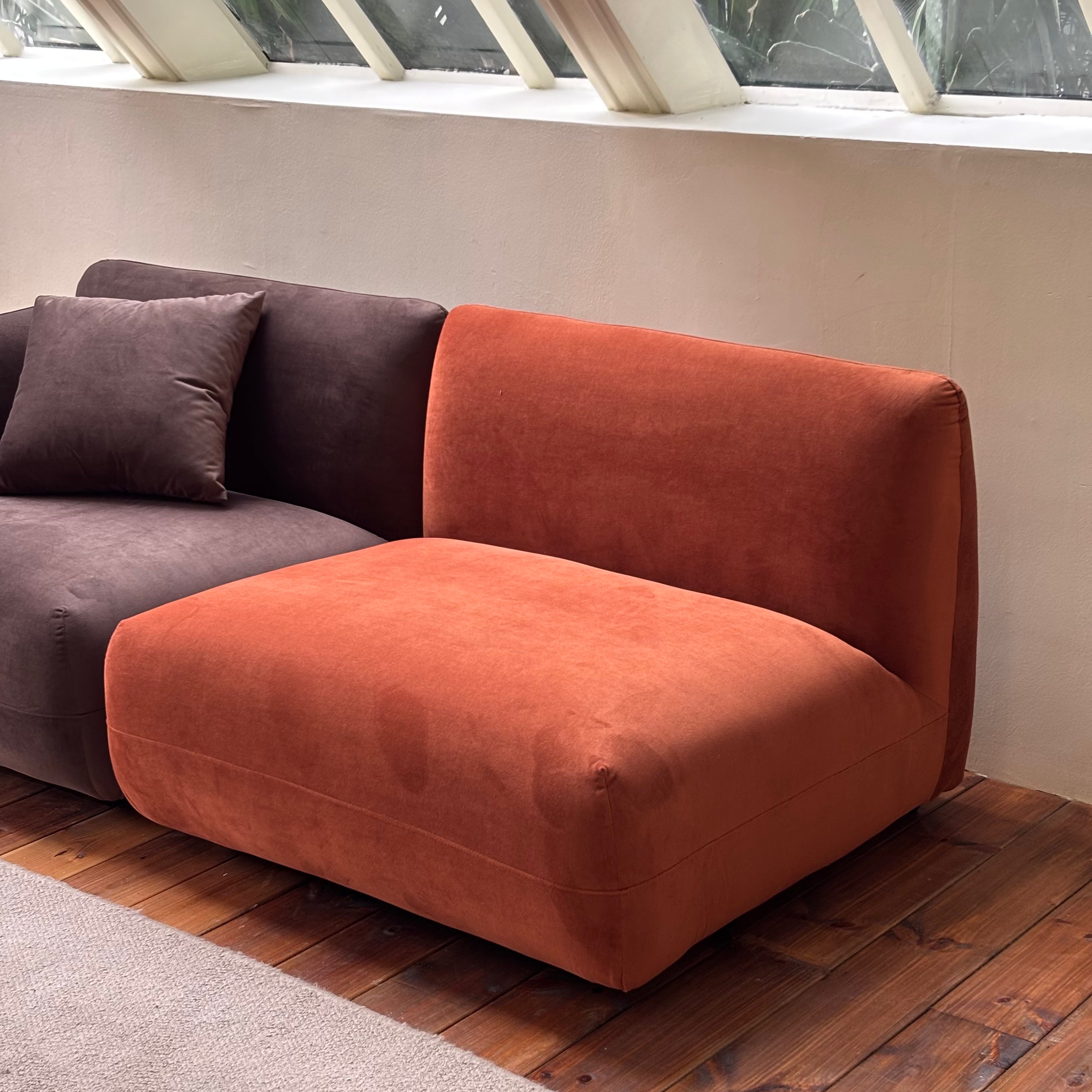 Whip modular sofa