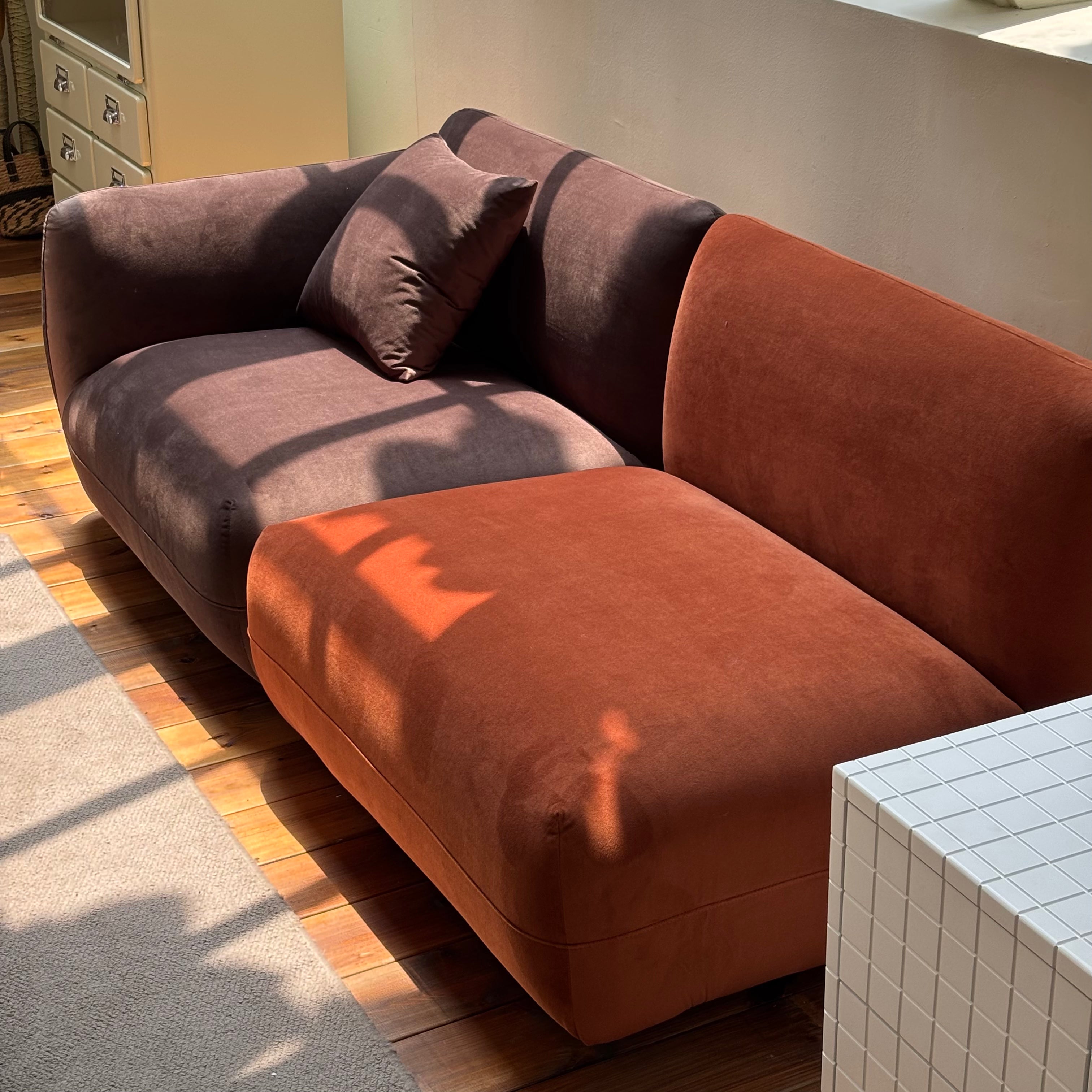 Whip modular sofa