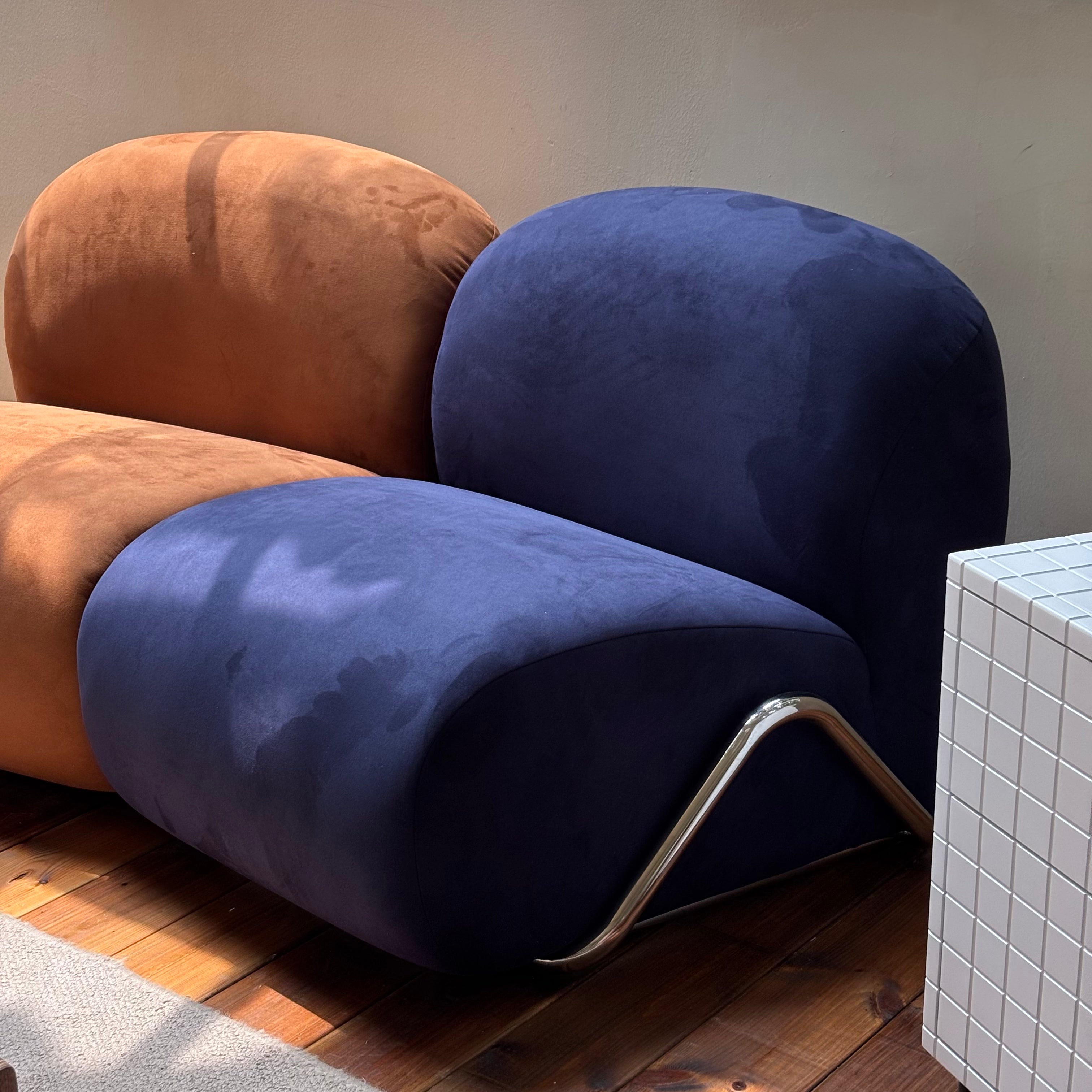 Frame arch sofa