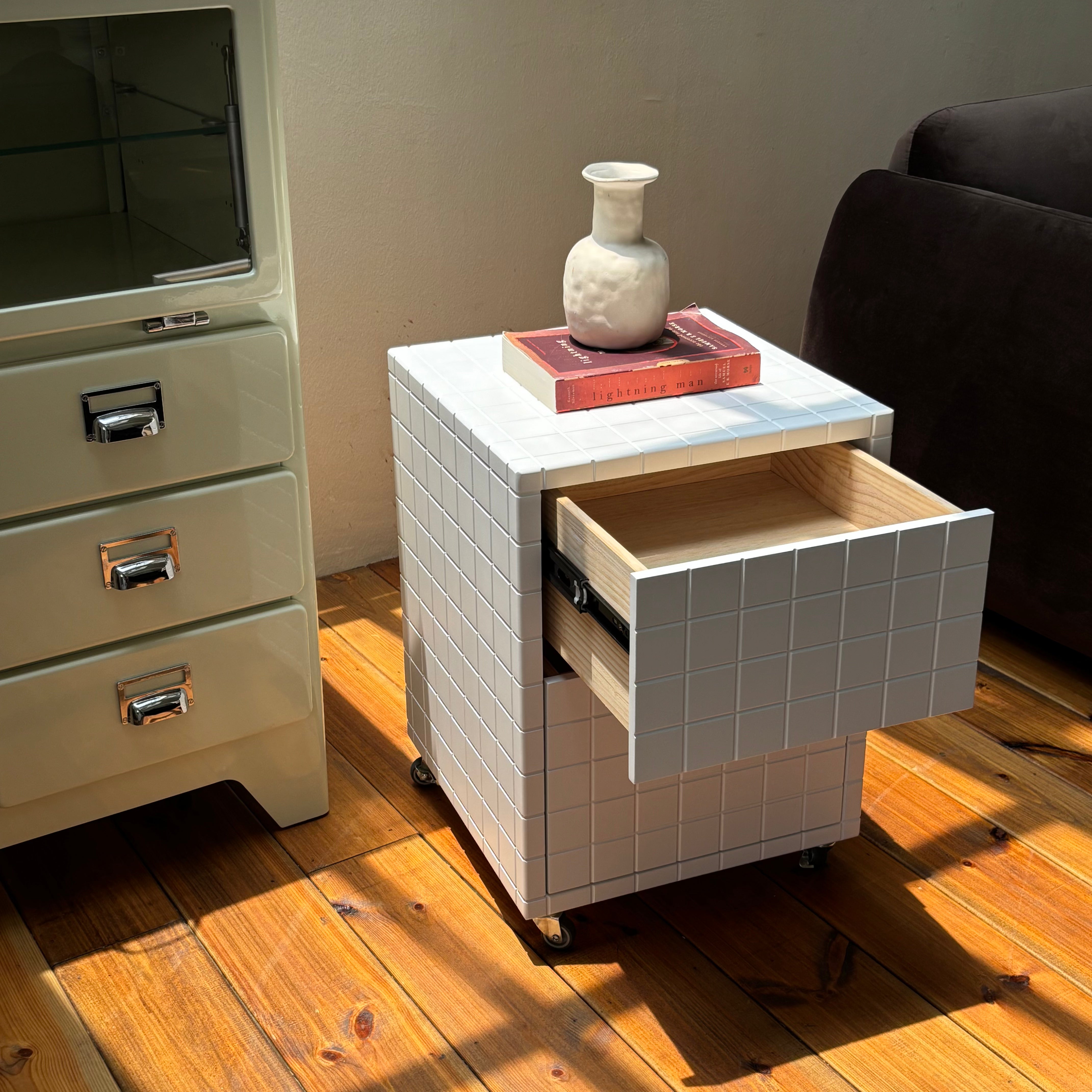 Custom tile storage