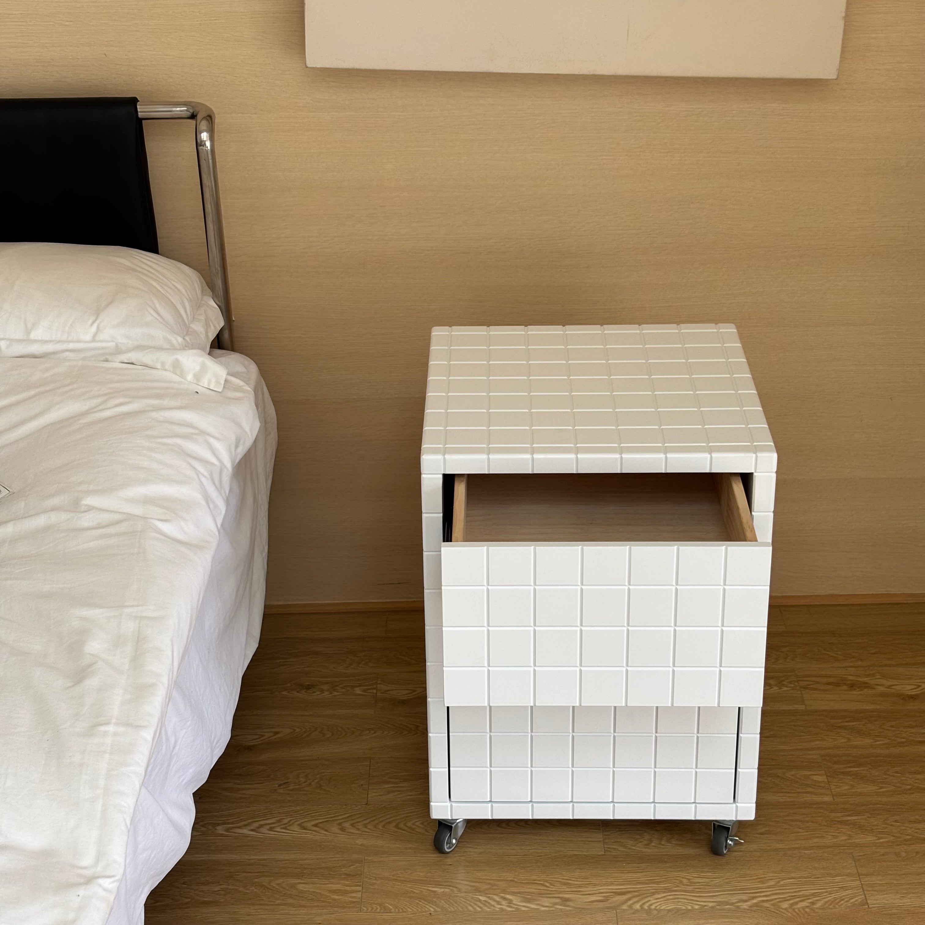 Custom tile storage