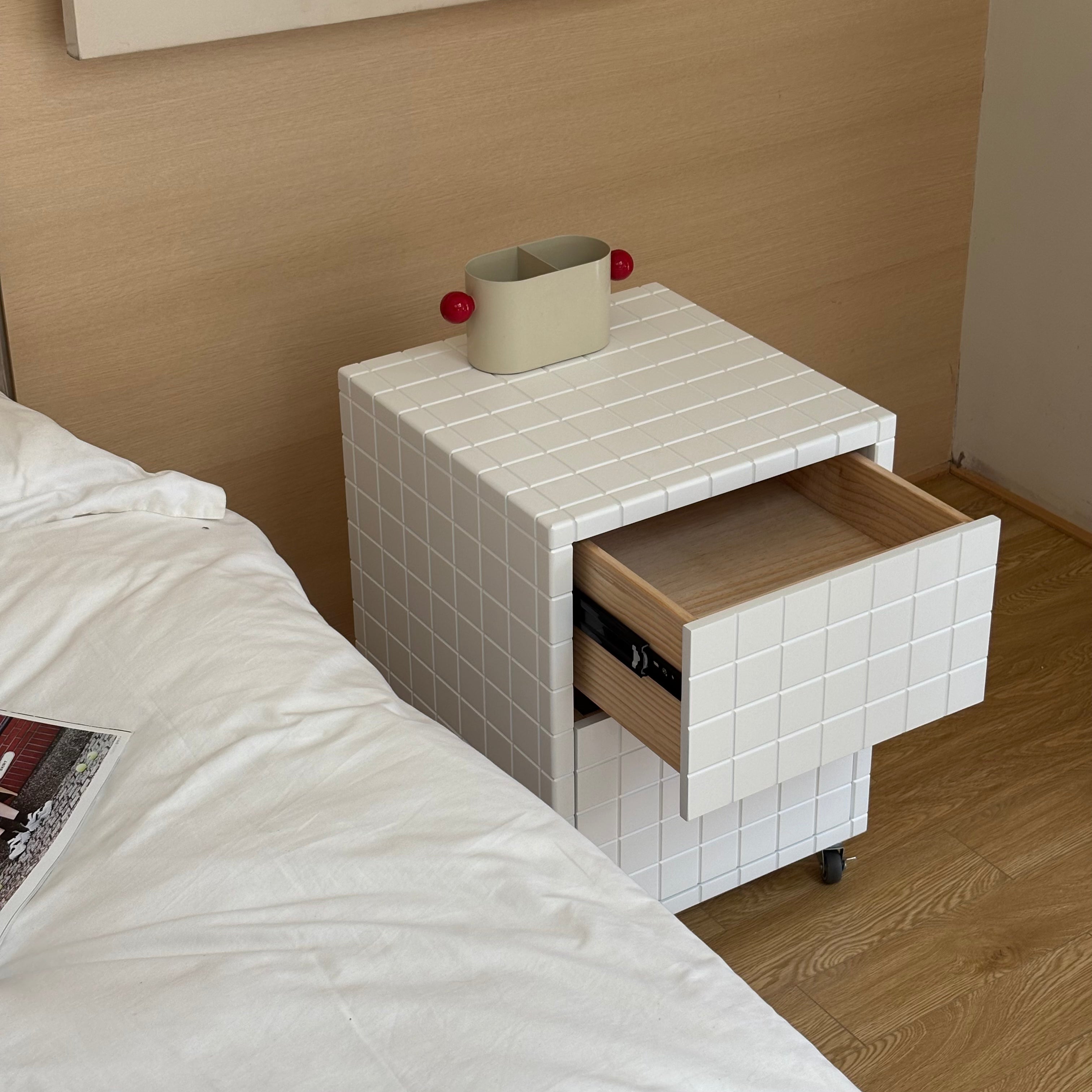 Custom tile storage