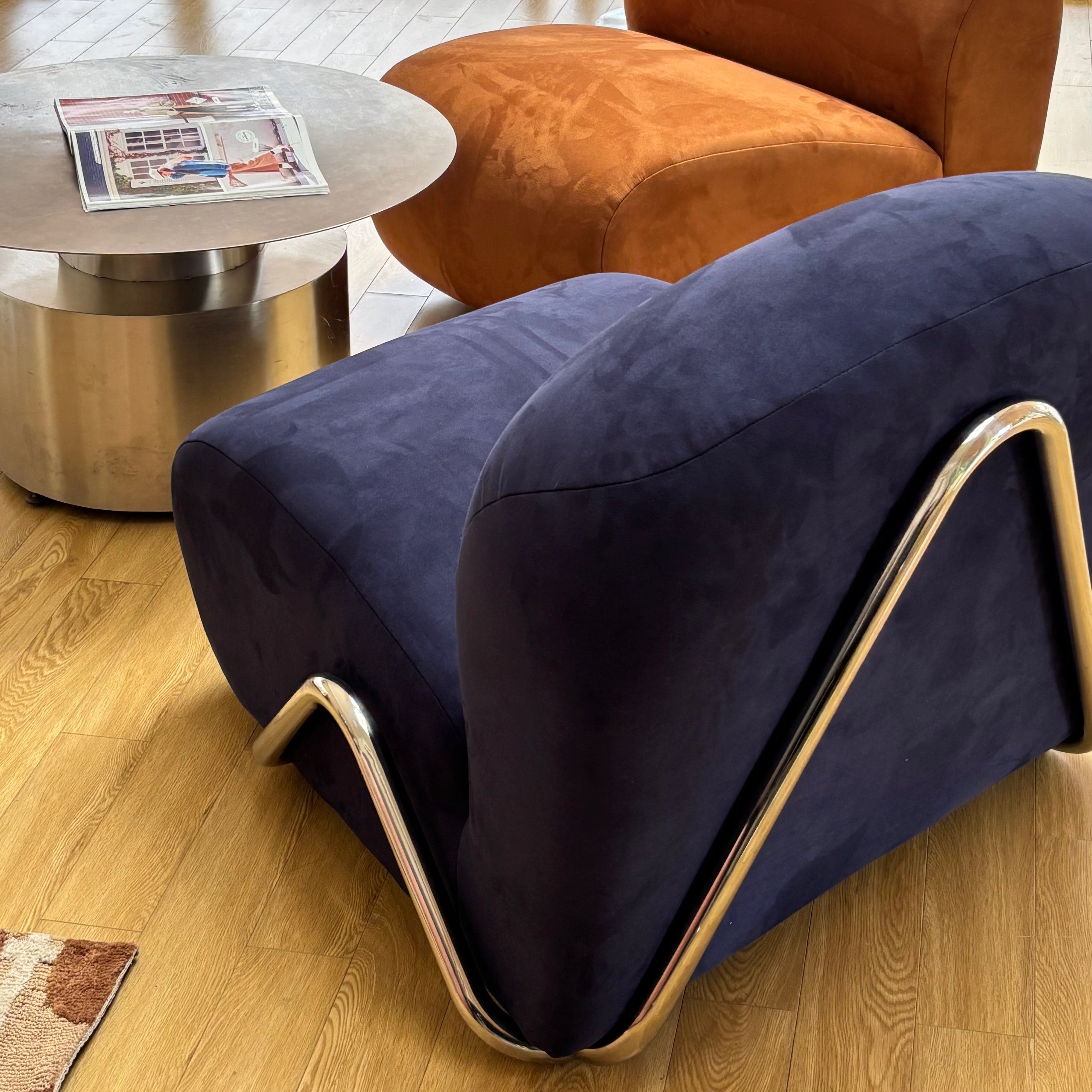 Frame arch sofa
