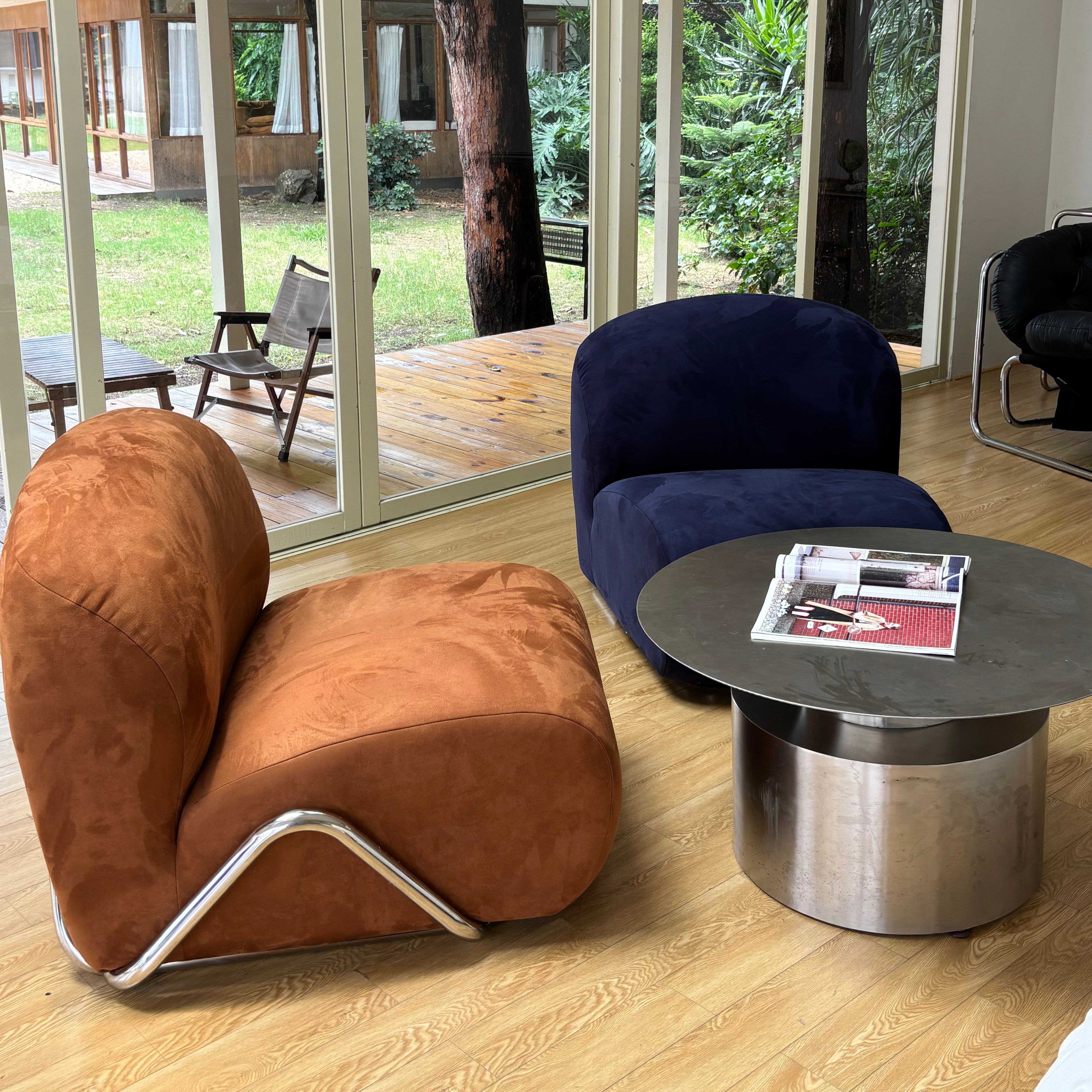Frame arch sofa