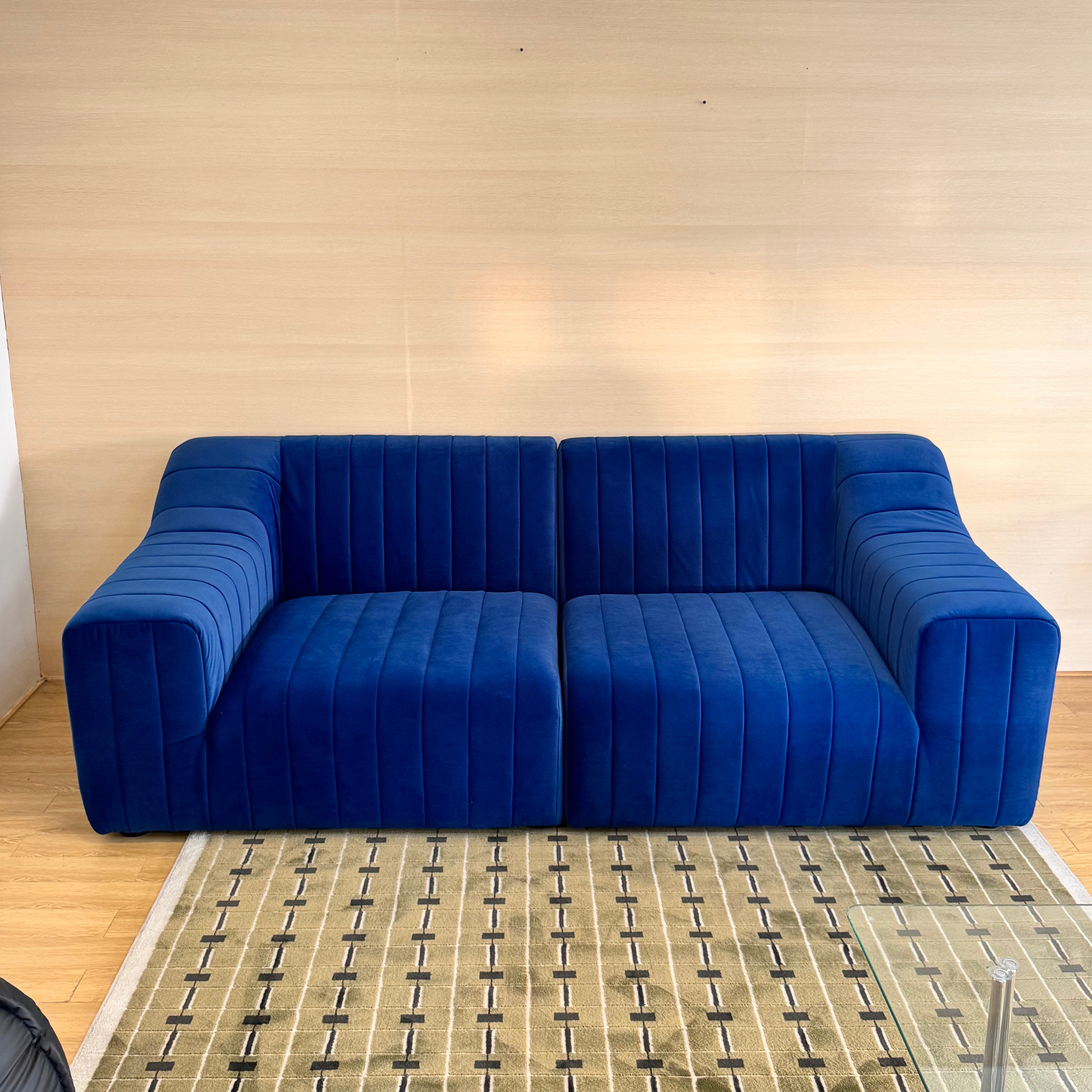 Veluto line sofa