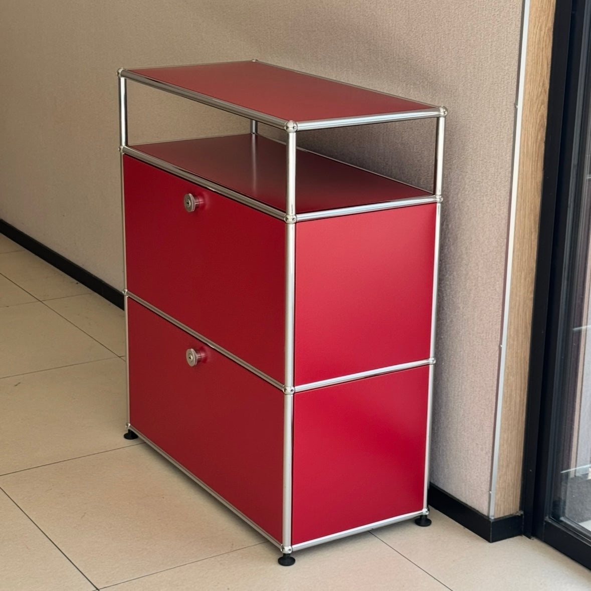 Custom module lock rack