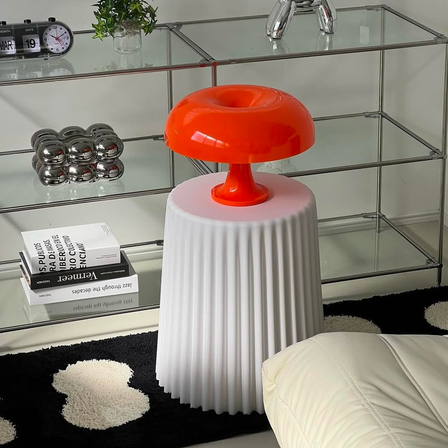 C3 Macaron Stool
