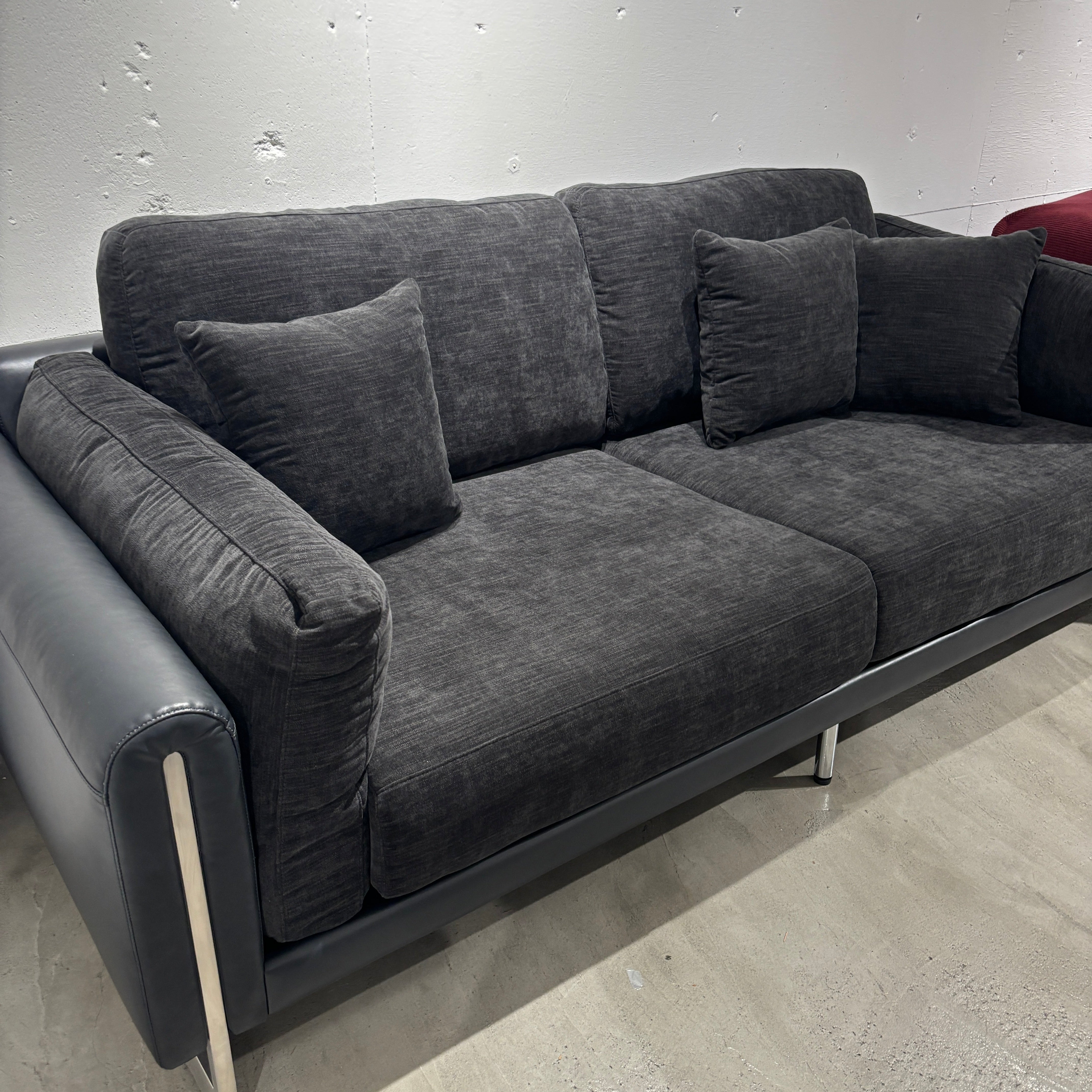 【B-SALE】Side leather sofa