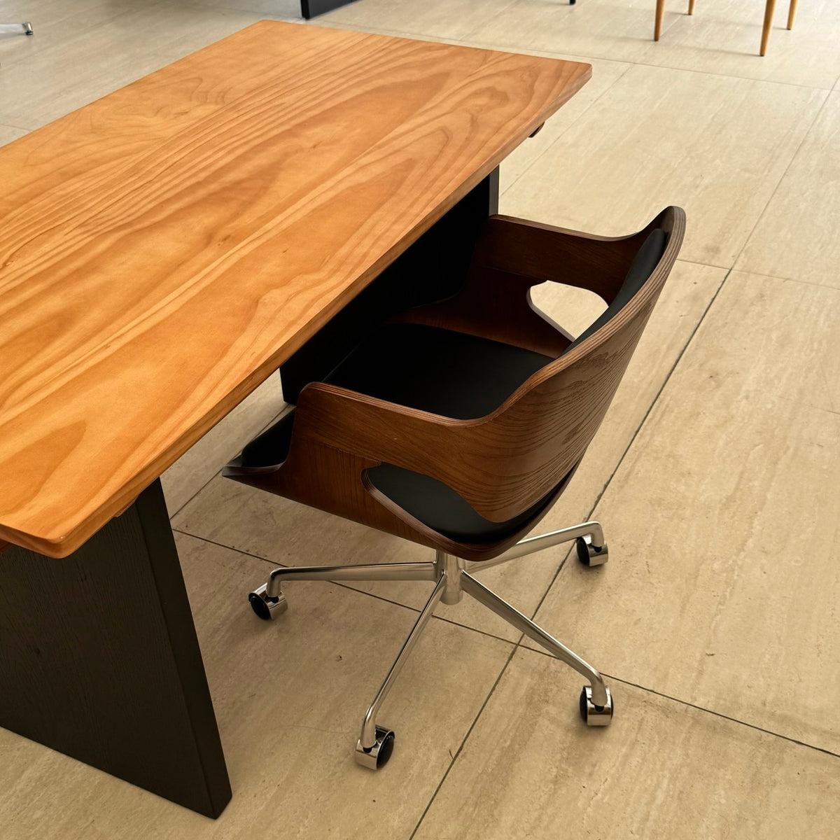 C67 Form Wood Office Chair