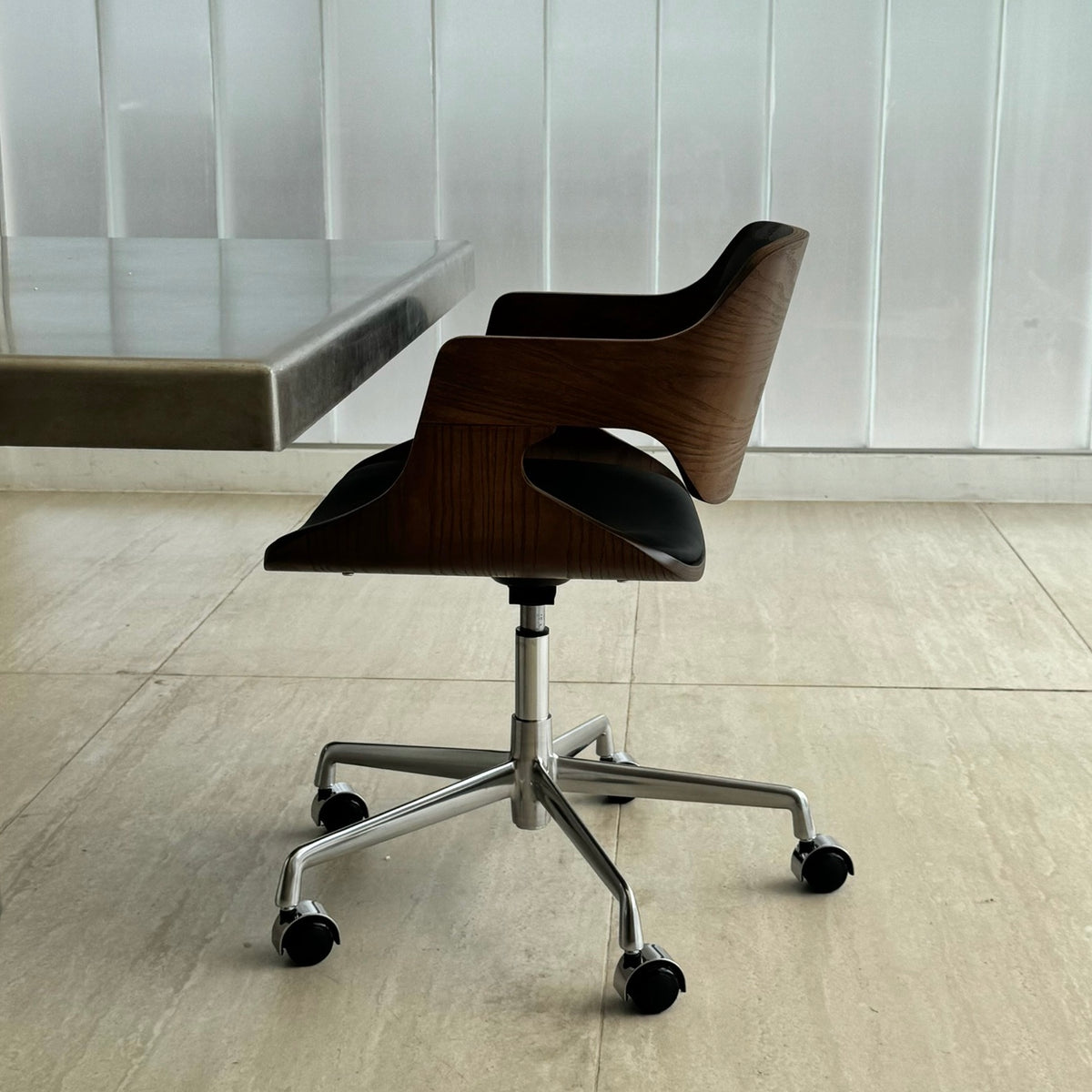 C67 Form Wood Office Chair