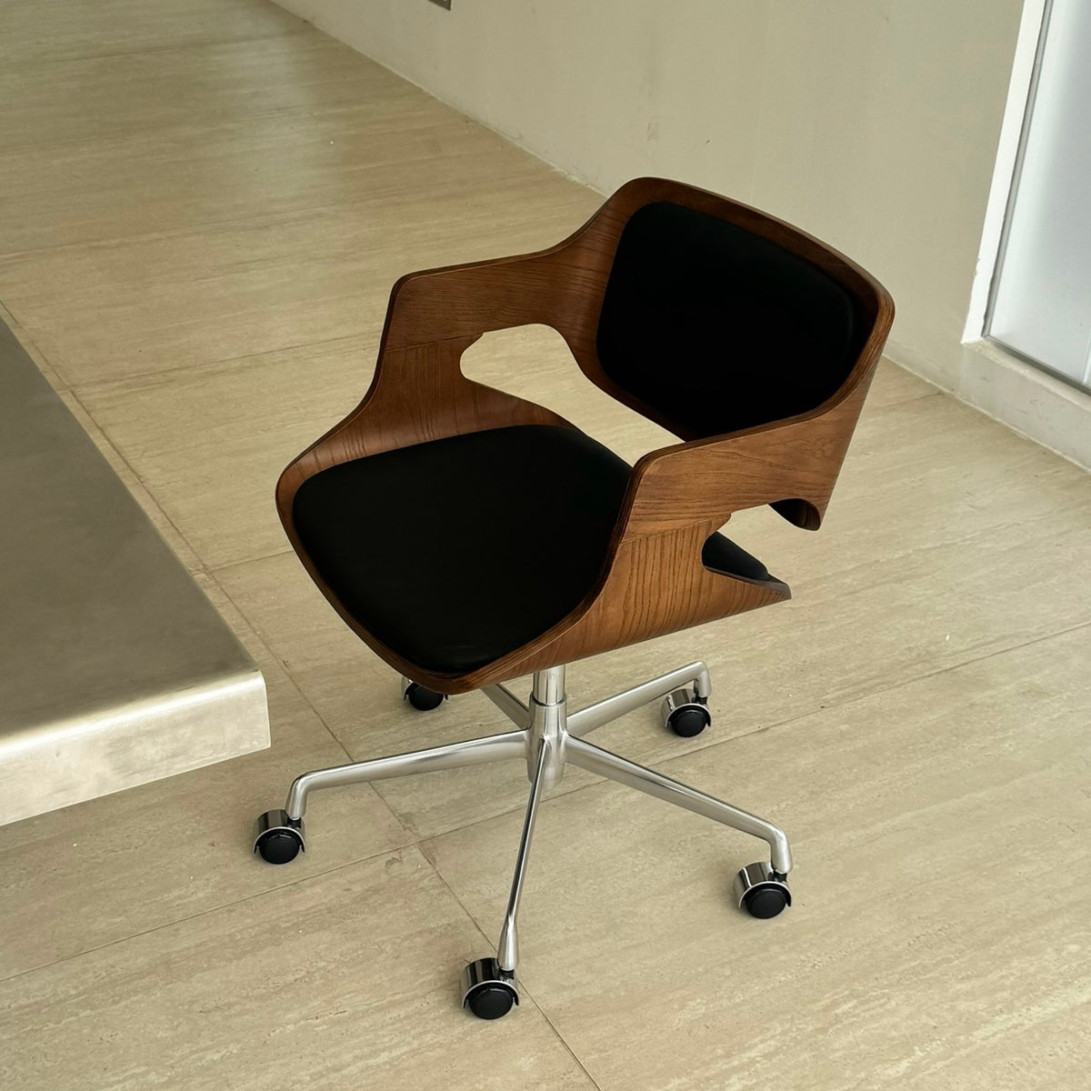 C67 Form Wood Office Chair