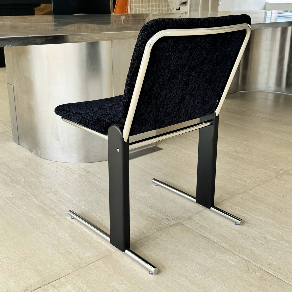 C68 Balance Chrome Chair