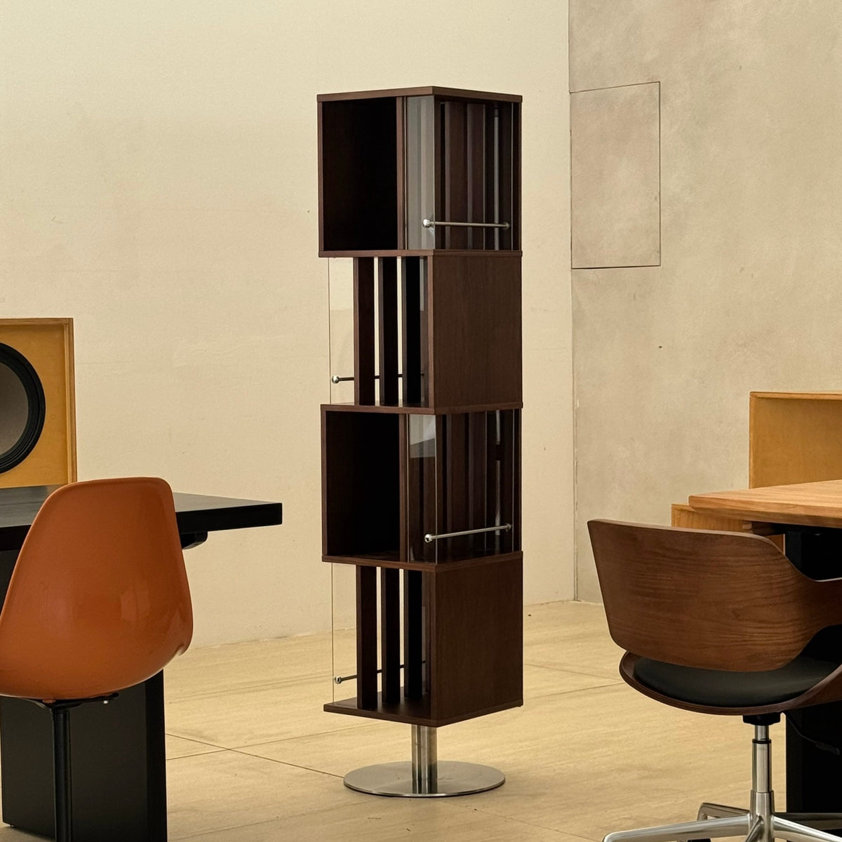 S7 Mirror Column Bookshelf