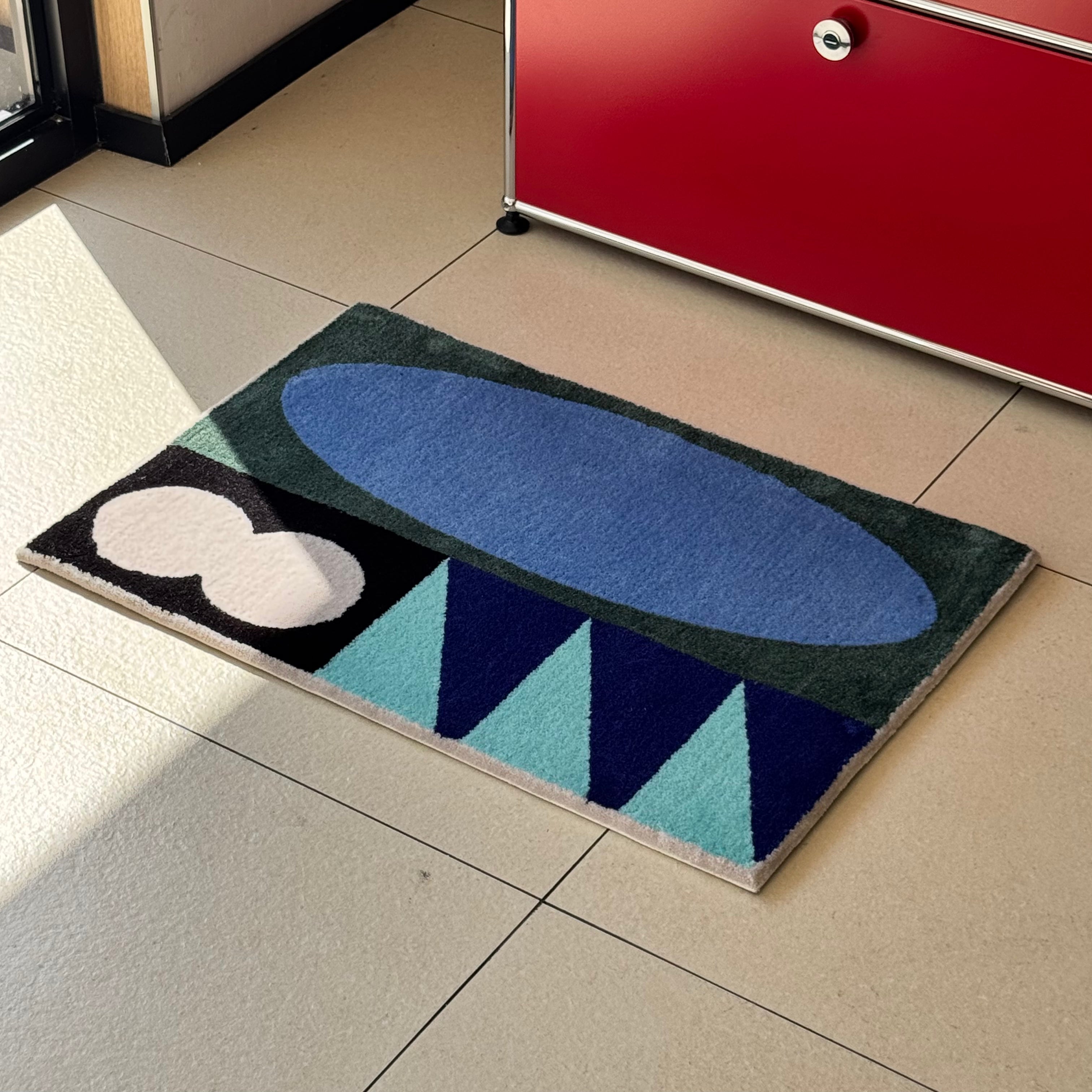 ”Velto” Abstract Collage rug