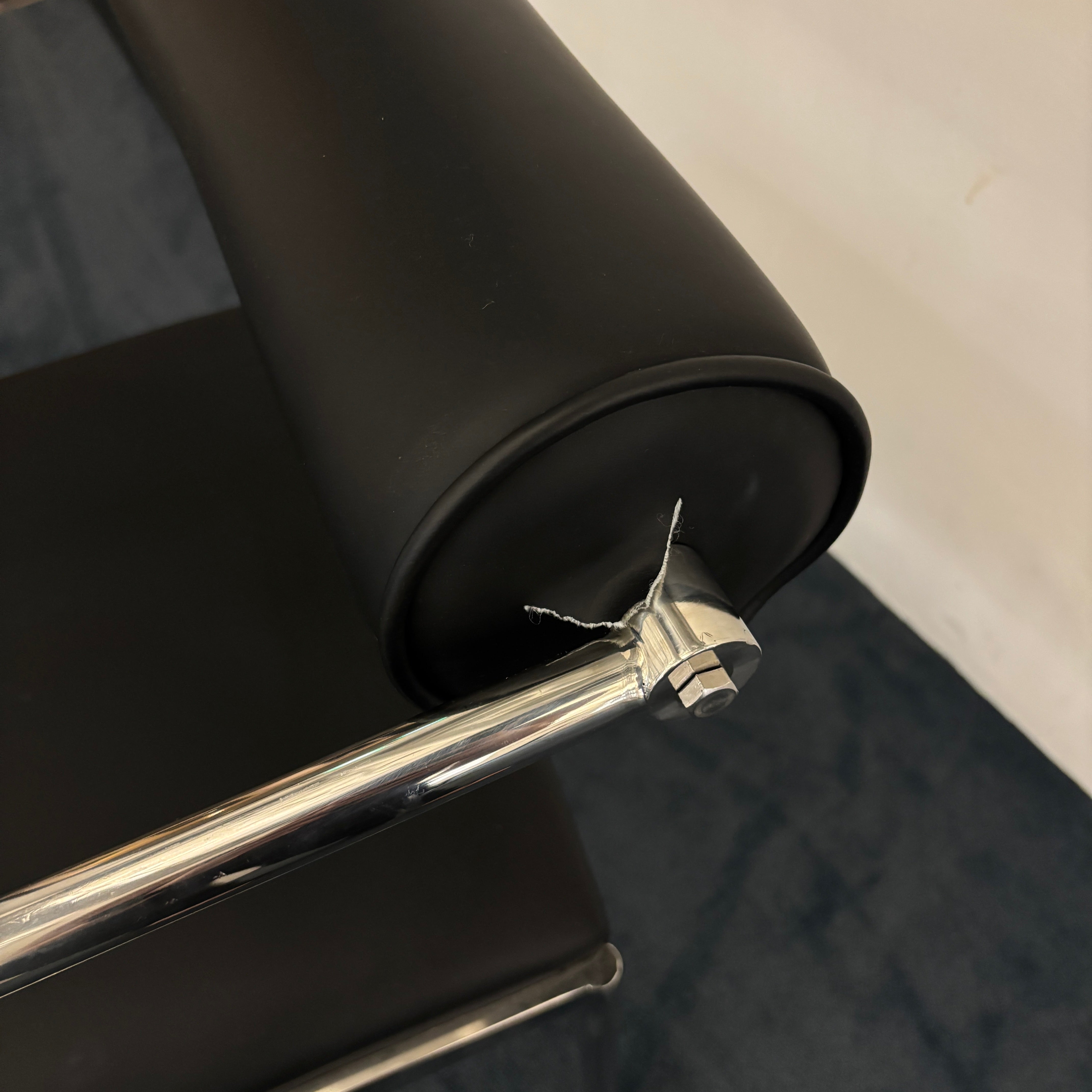 【展示品SALE】C57 U stainless chair