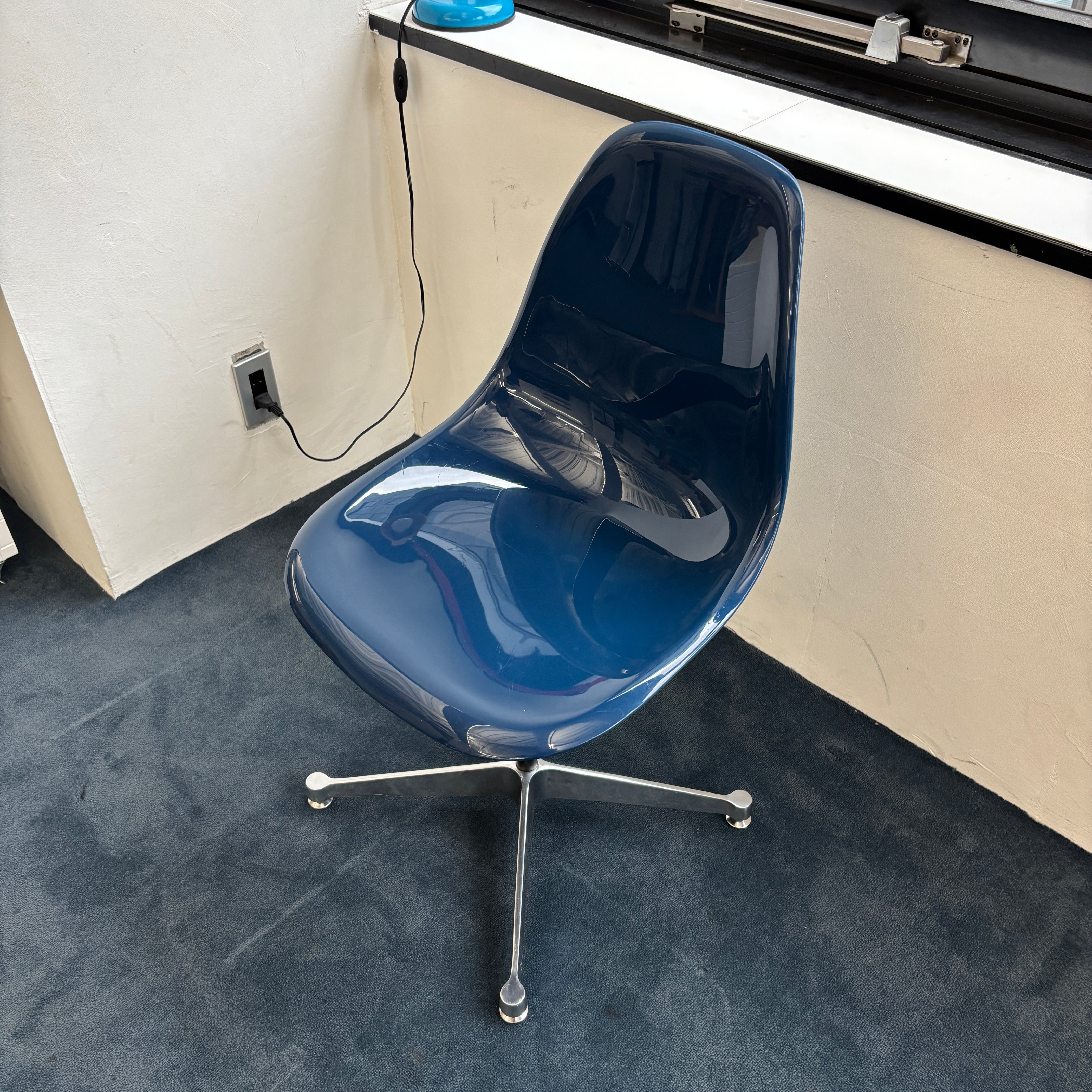 【展示品SALE]】C54 Colorful laundry chair