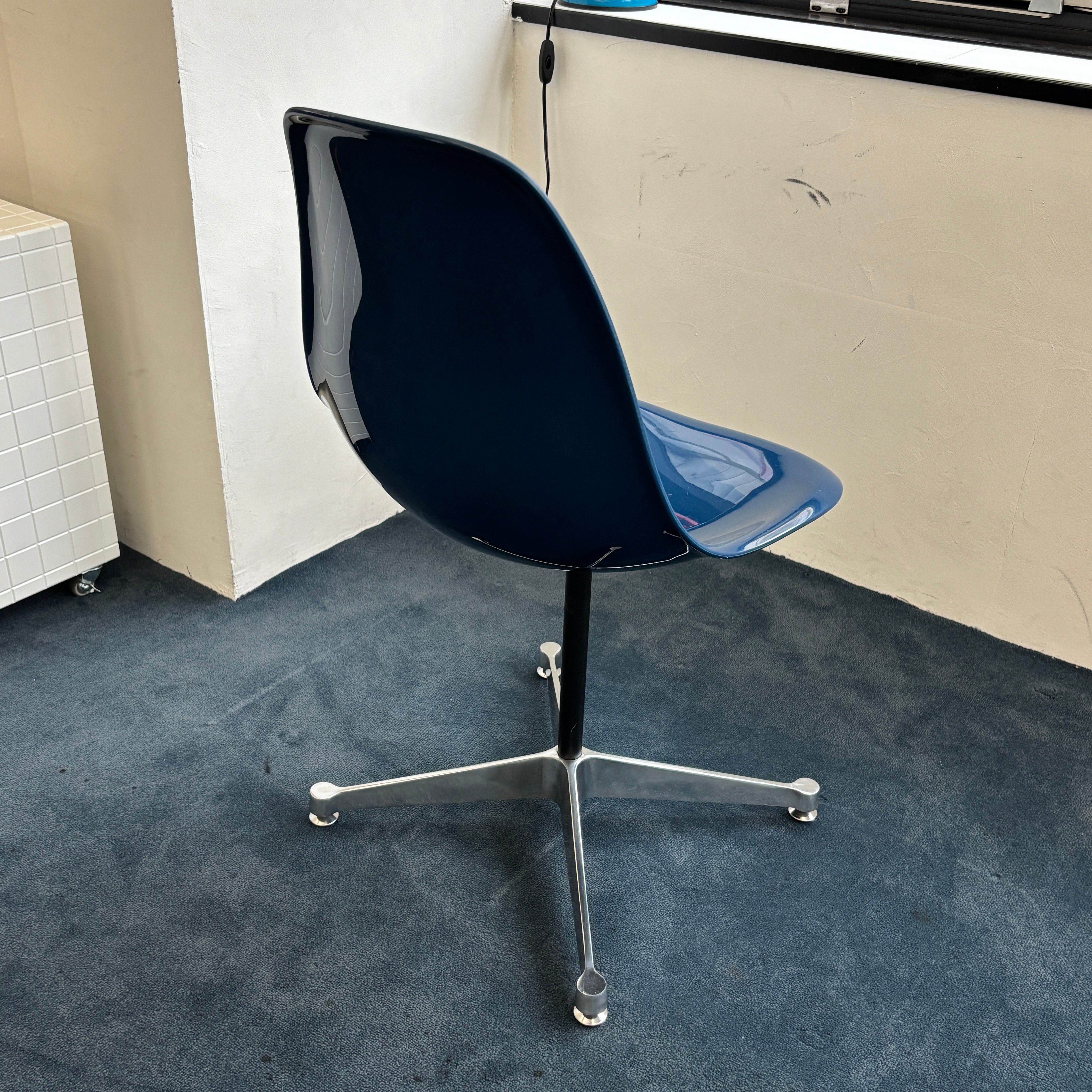 【展示品SALE]】C54 Colorful laundry chair