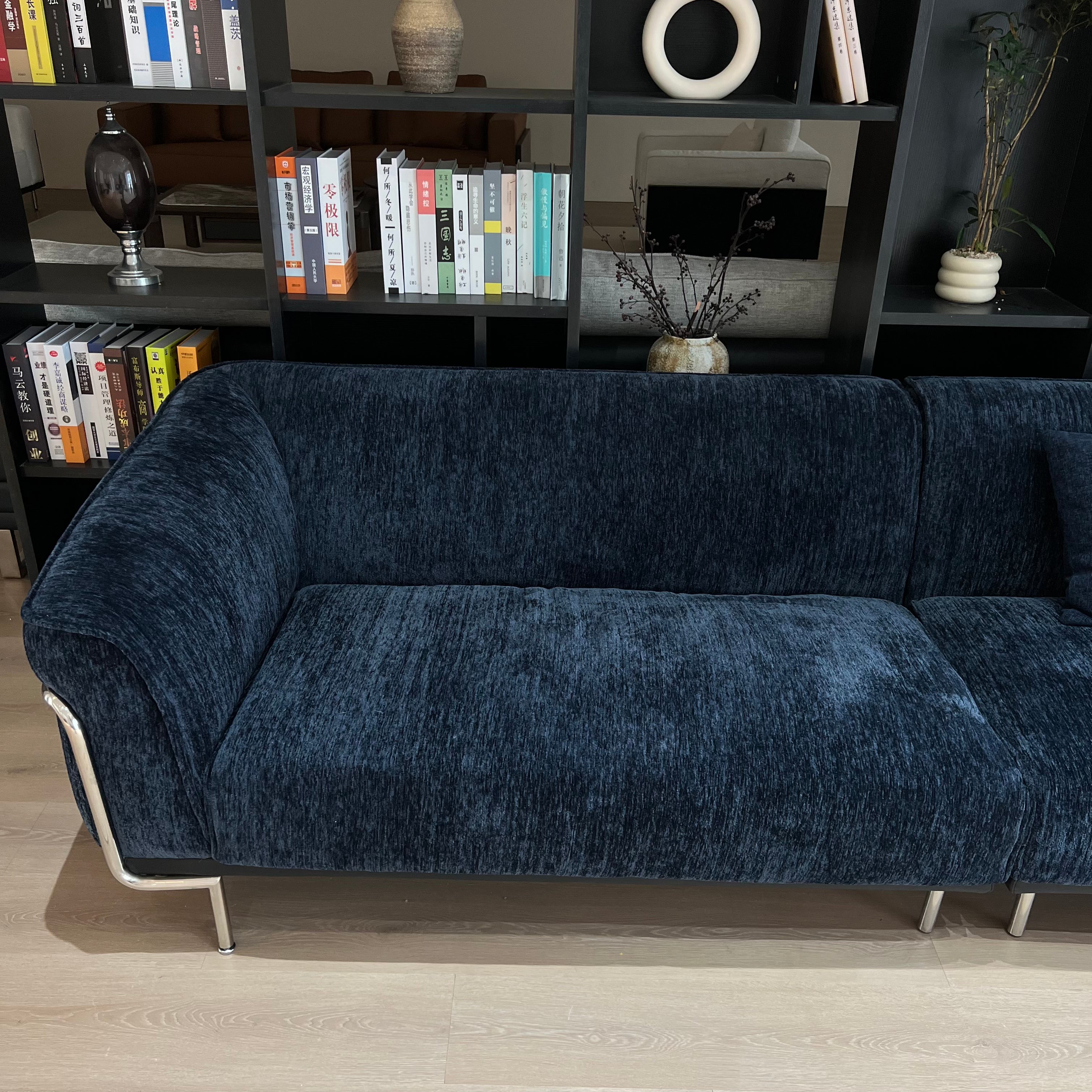 Frame luxury sofa