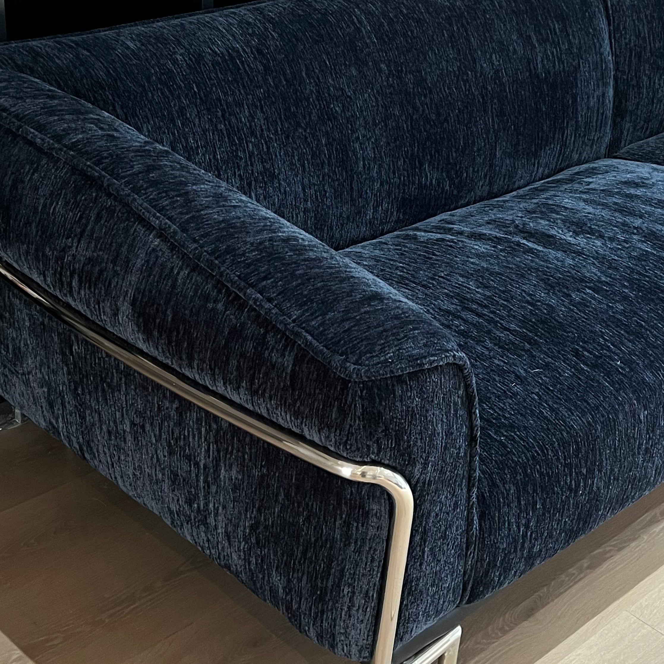 Frame luxury sofa