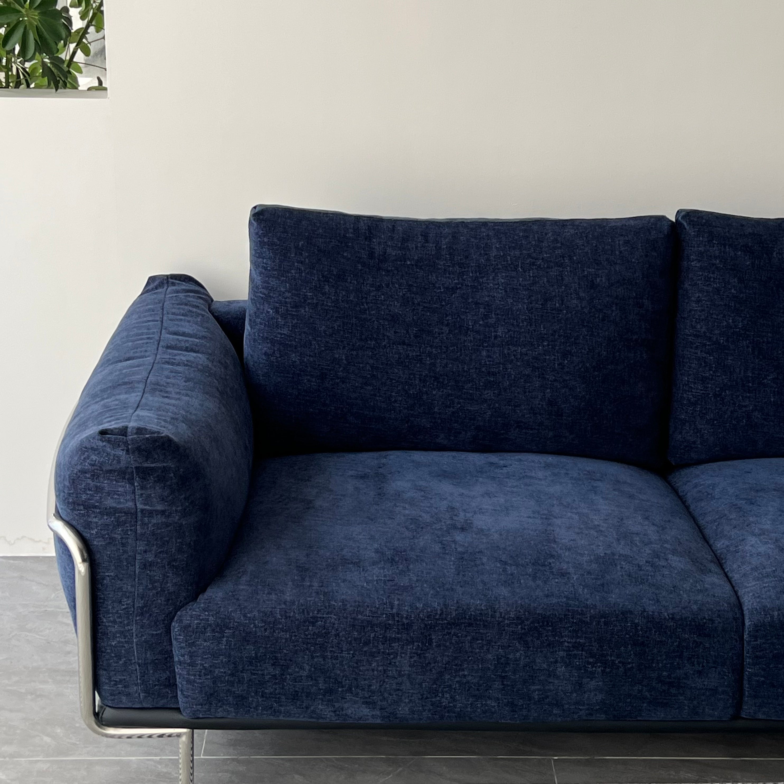 Modern reverie sofa