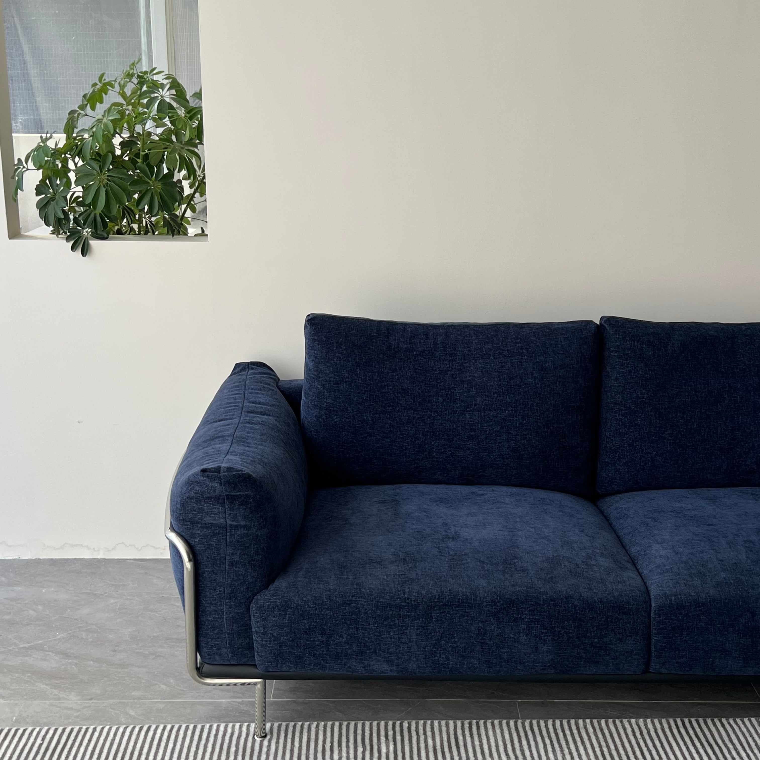 Modern reverie sofa