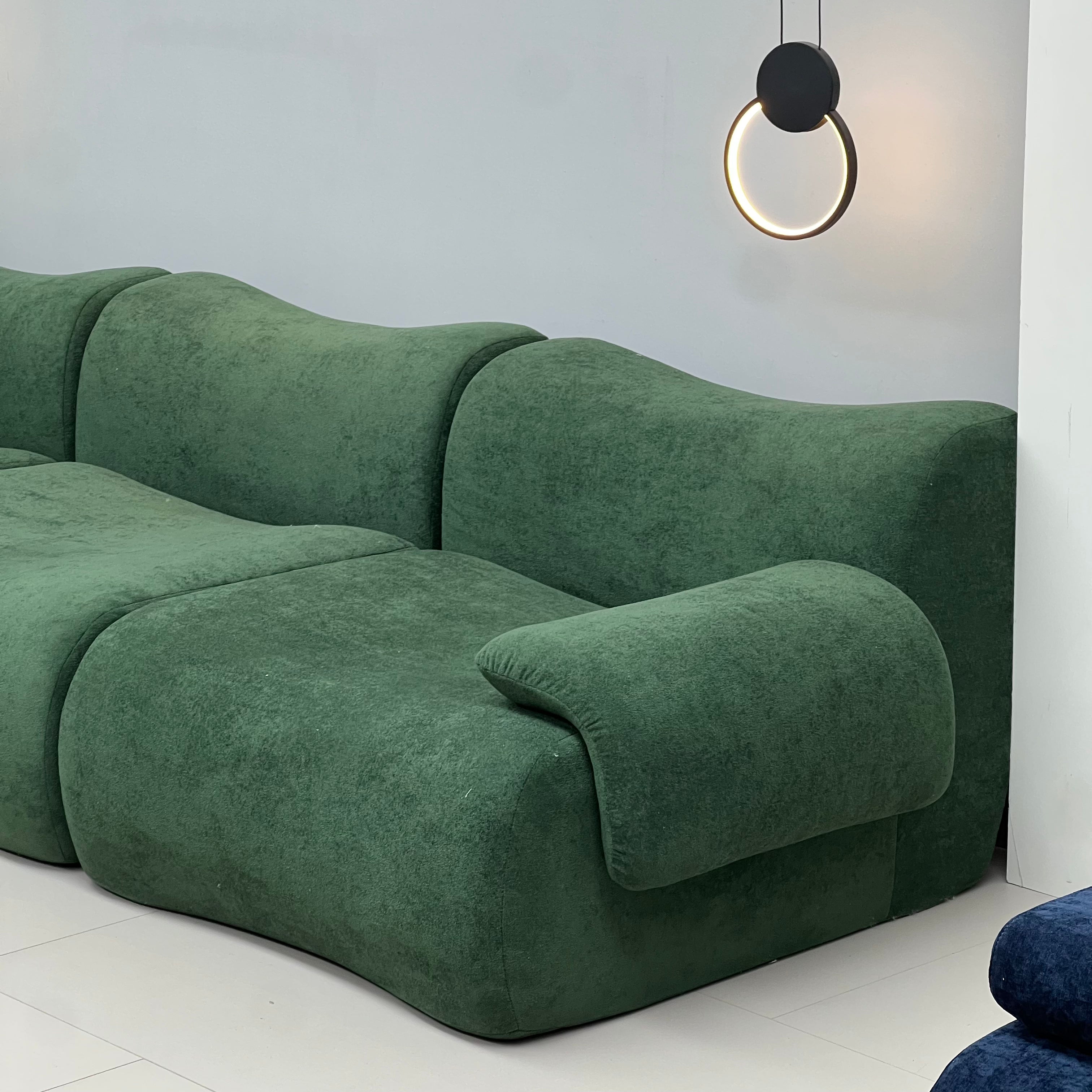 Smooth modular sofa