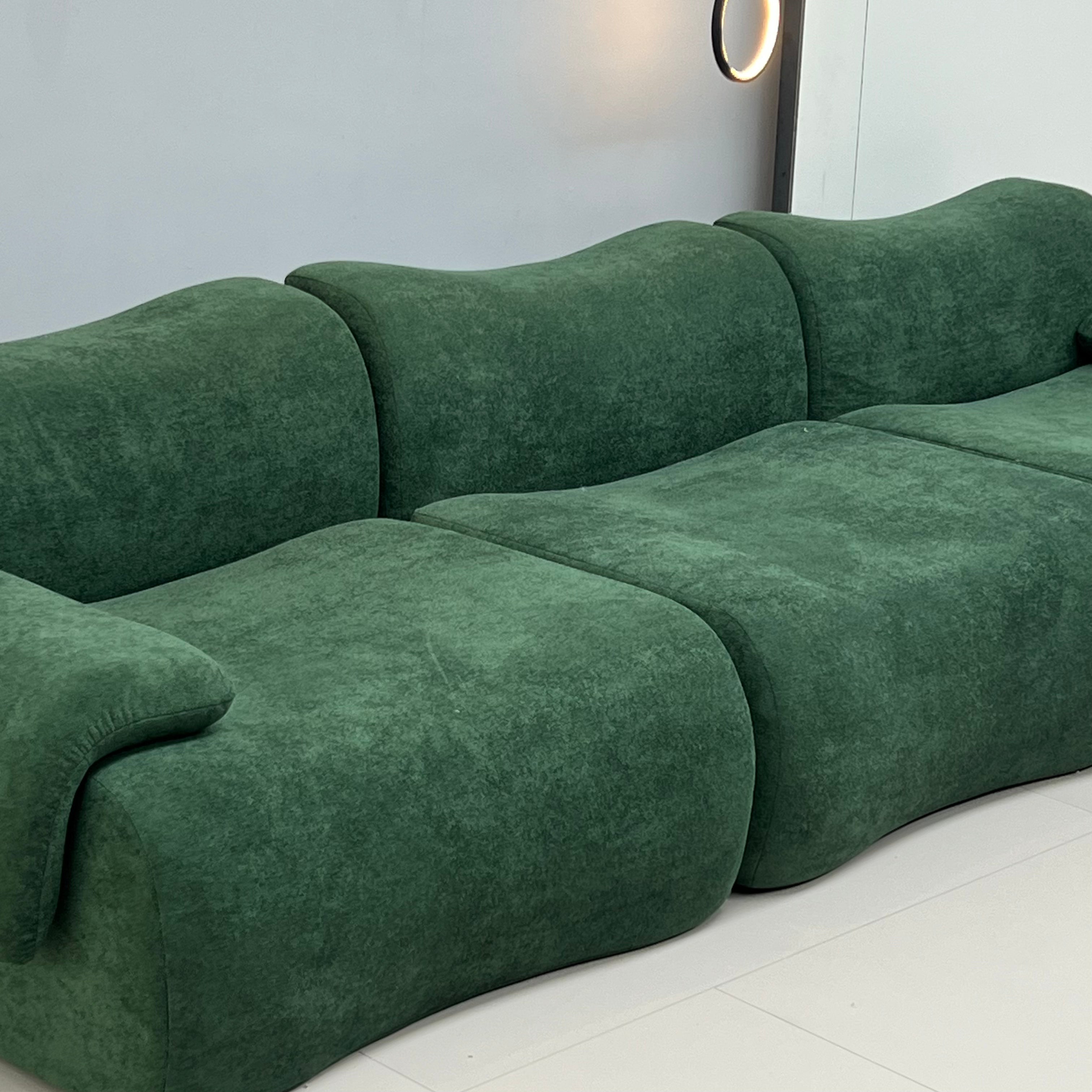 Smooth modular sofa