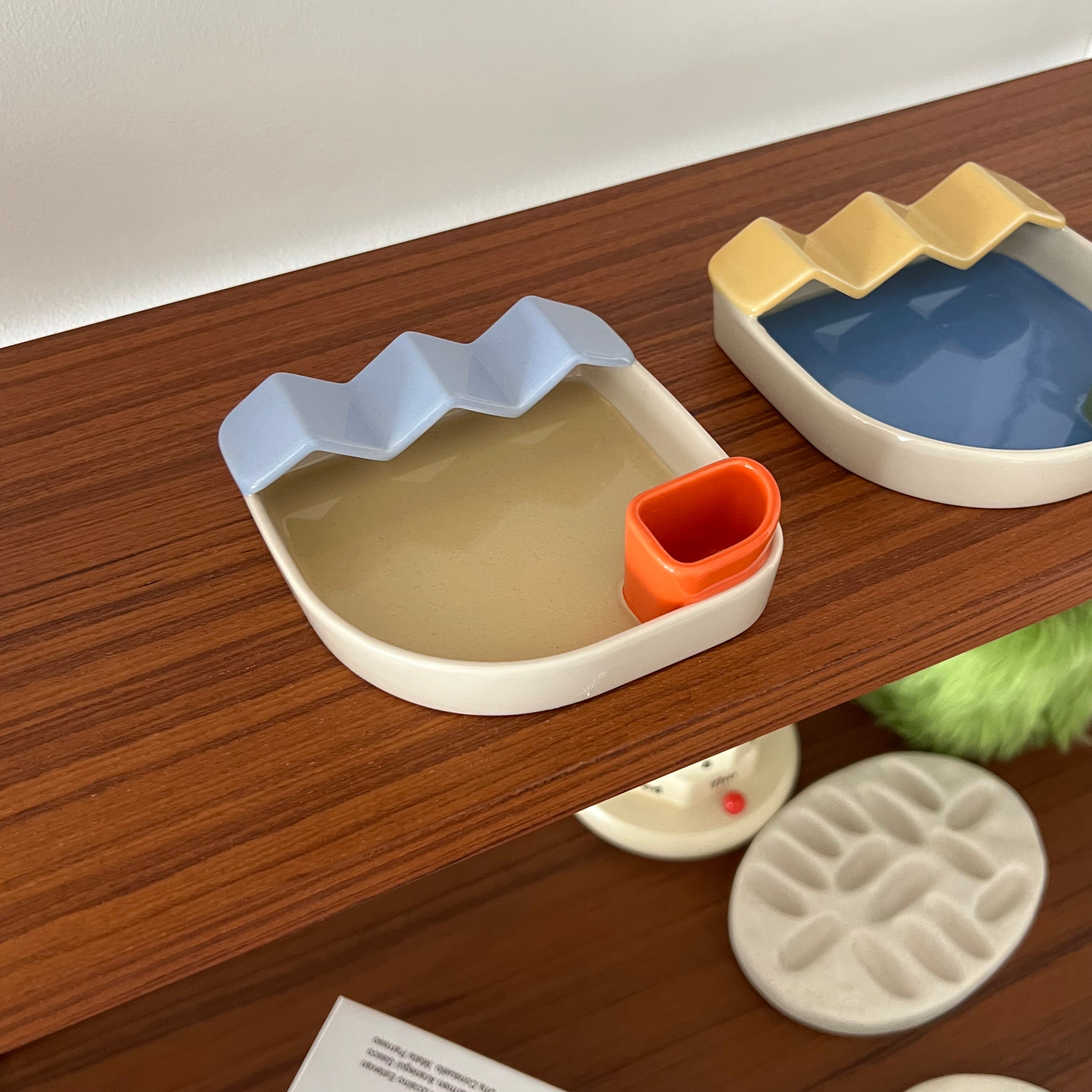 Yard ashtray
