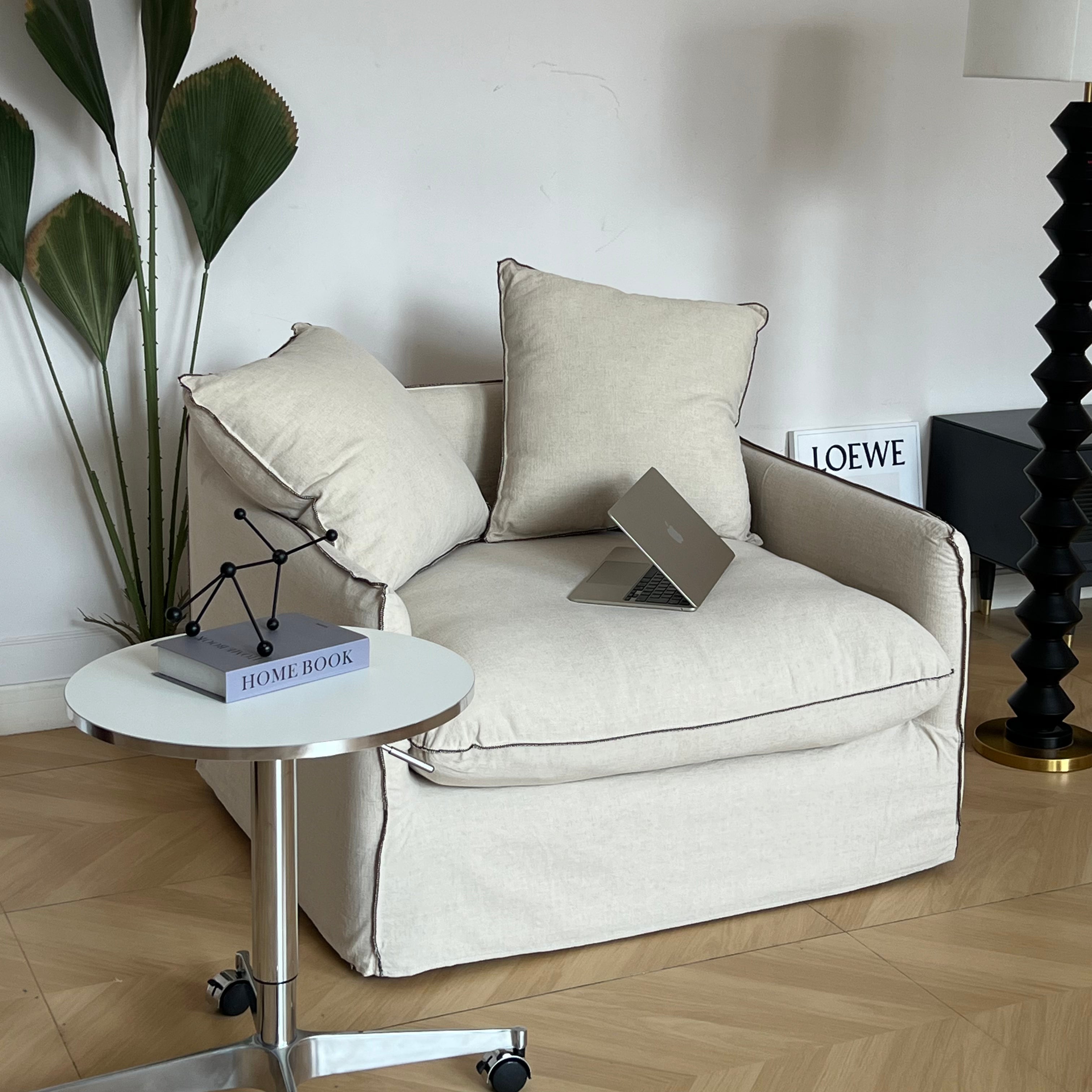 T37 Moveup side table