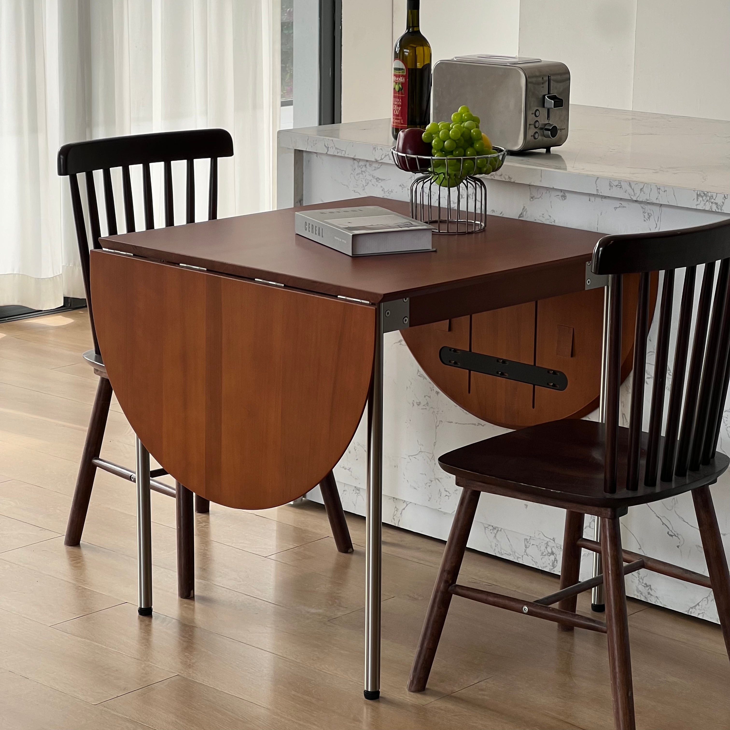 T42 Oval dining table