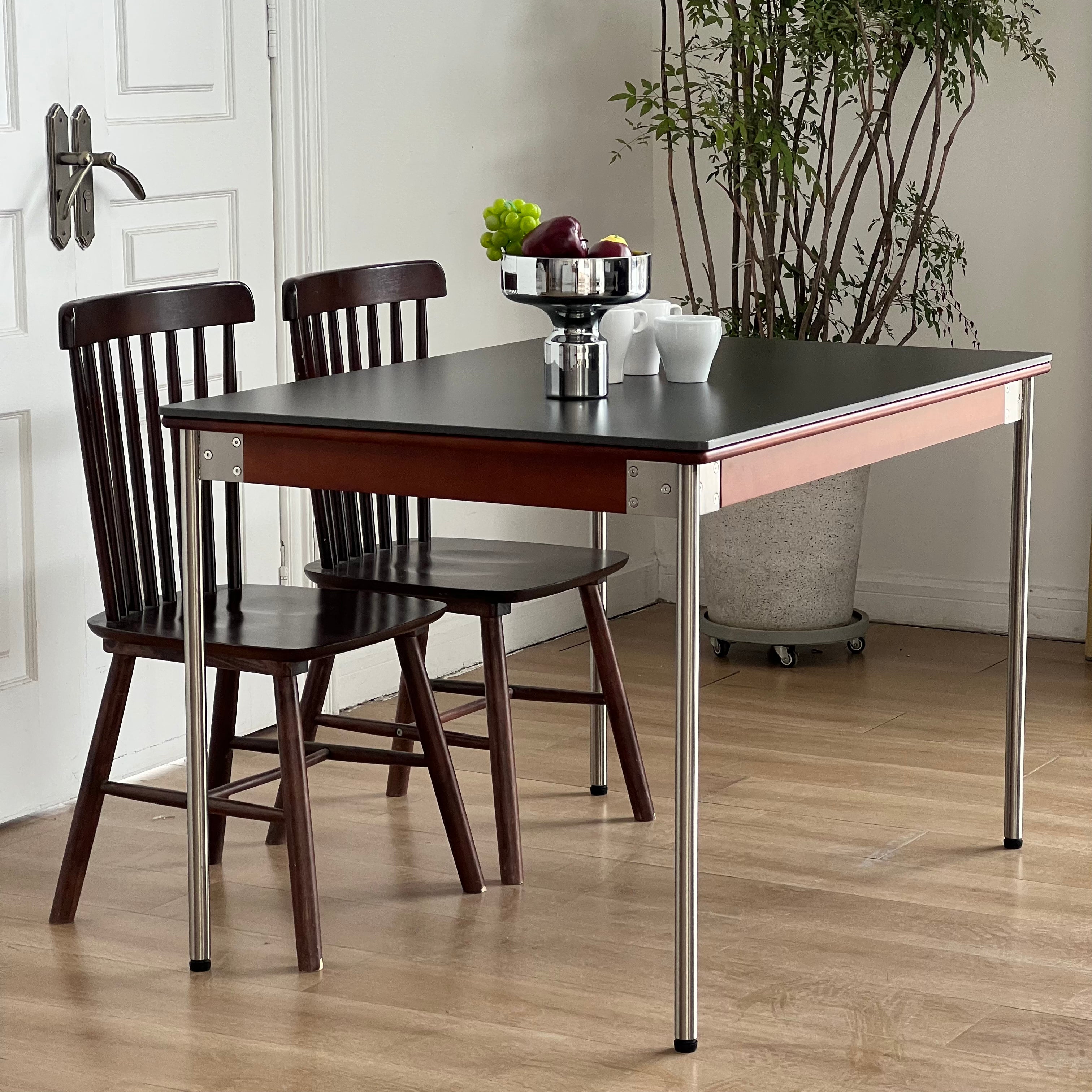 T41 Modern dining table